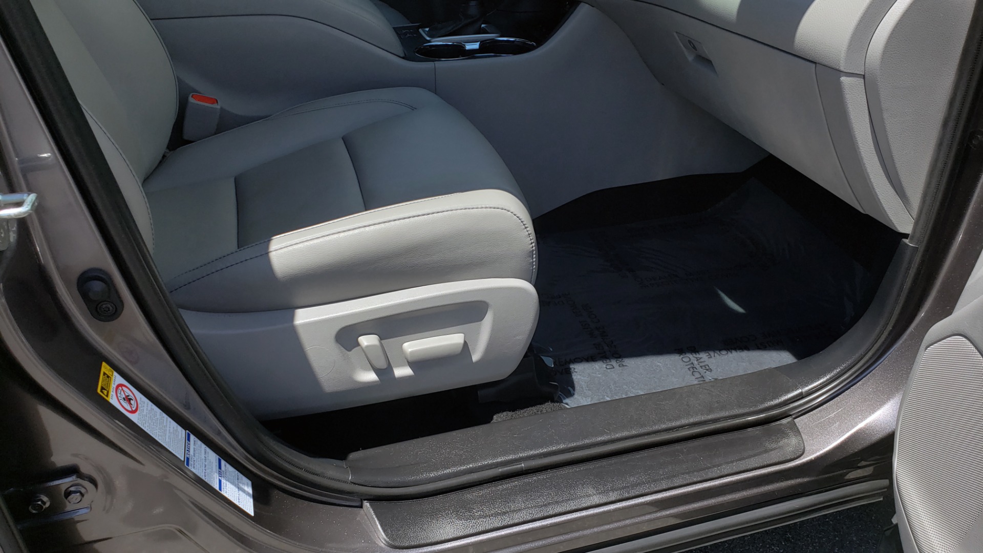 Used 2019 Toyota HIGHLANDER XLE / 3.5L V6 / AWD / LEATHER / 8-SPD AUTO / 1-OWNER for sale Sold at Formula Imports in Charlotte NC 28227 67