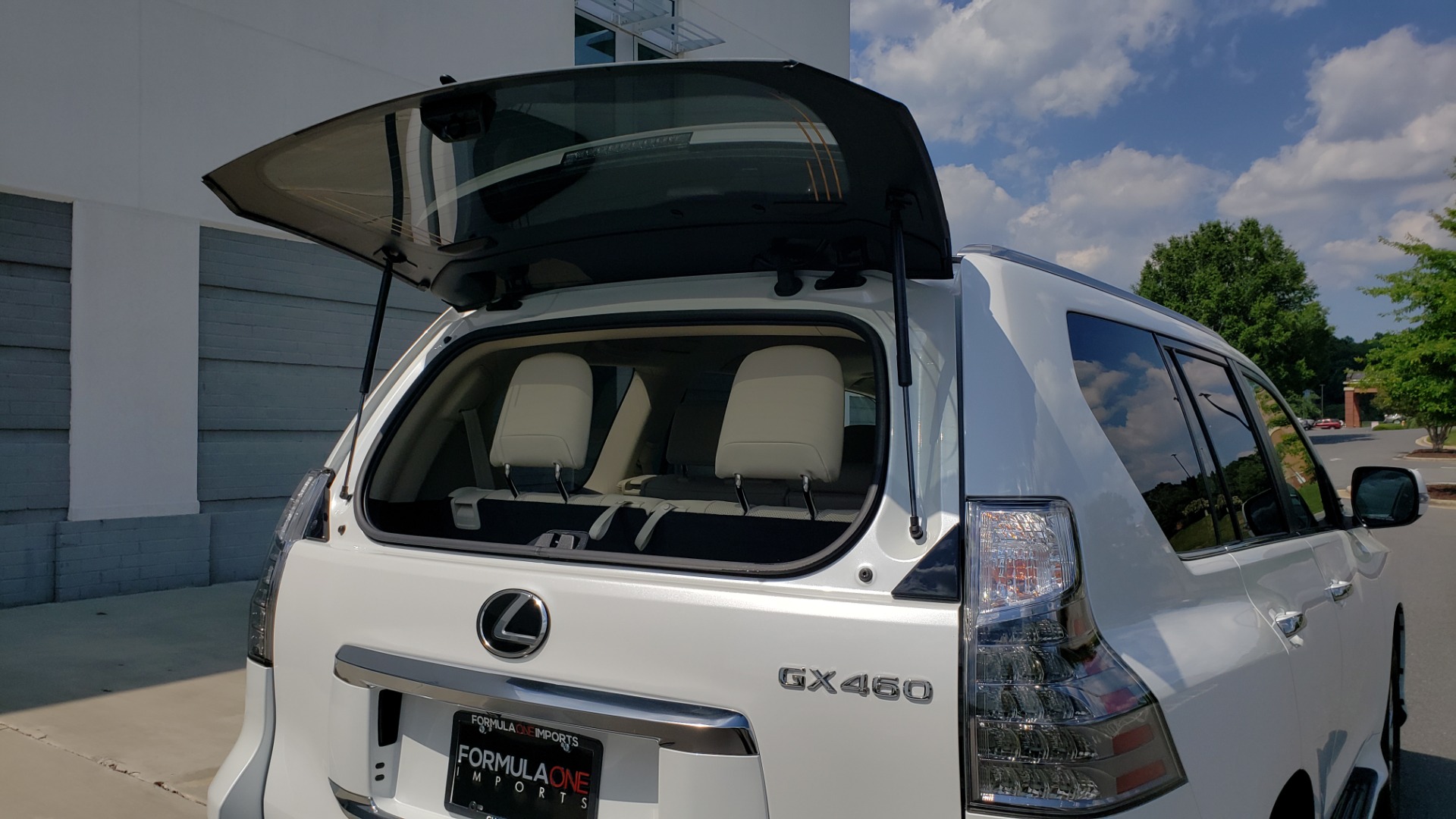 Used 2021 Lexus GX 460 PREMIUM / AWD / NAV / SUNROOF / 3-ROW / REARVIEW for sale Sold at Formula Imports in Charlotte NC 28227 21