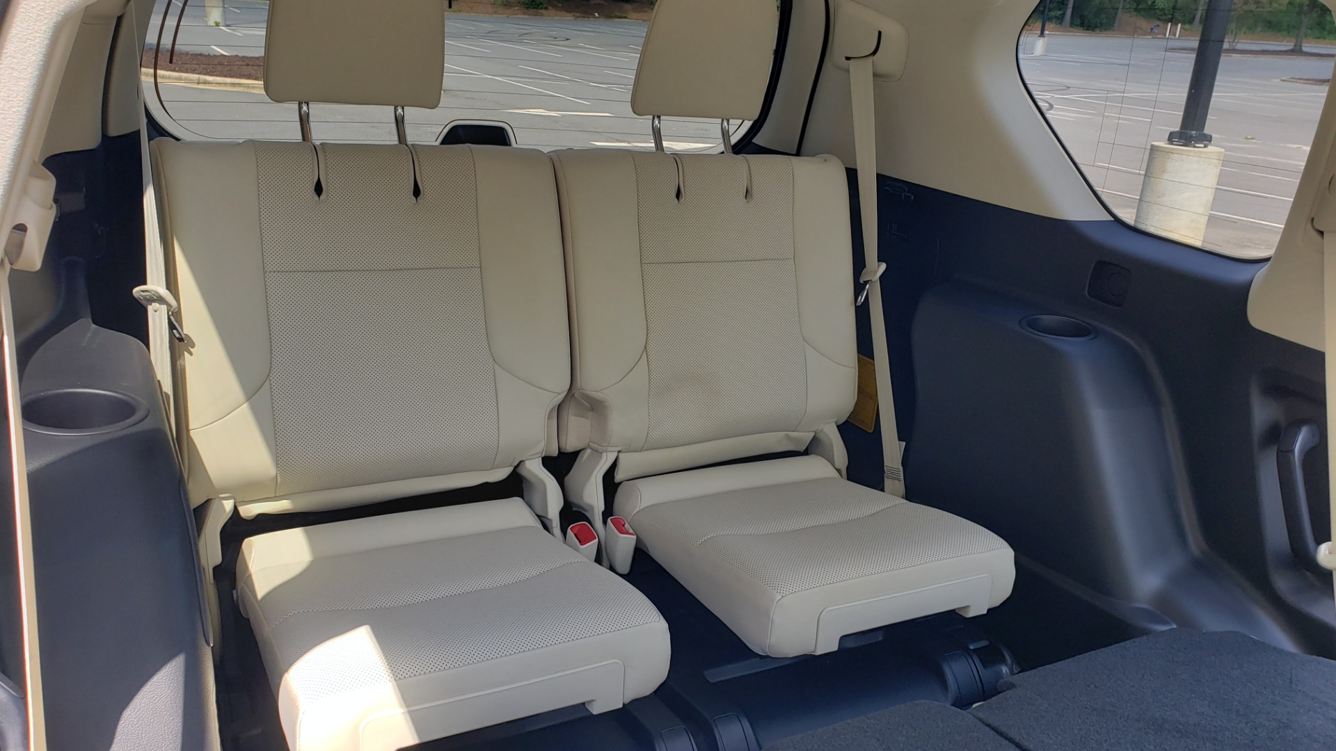 Used 2021 Lexus GX 460 PREMIUM / AWD / NAV / SUNROOF / 3-ROW / REARVIEW for sale Sold at Formula Imports in Charlotte NC 28227 23
