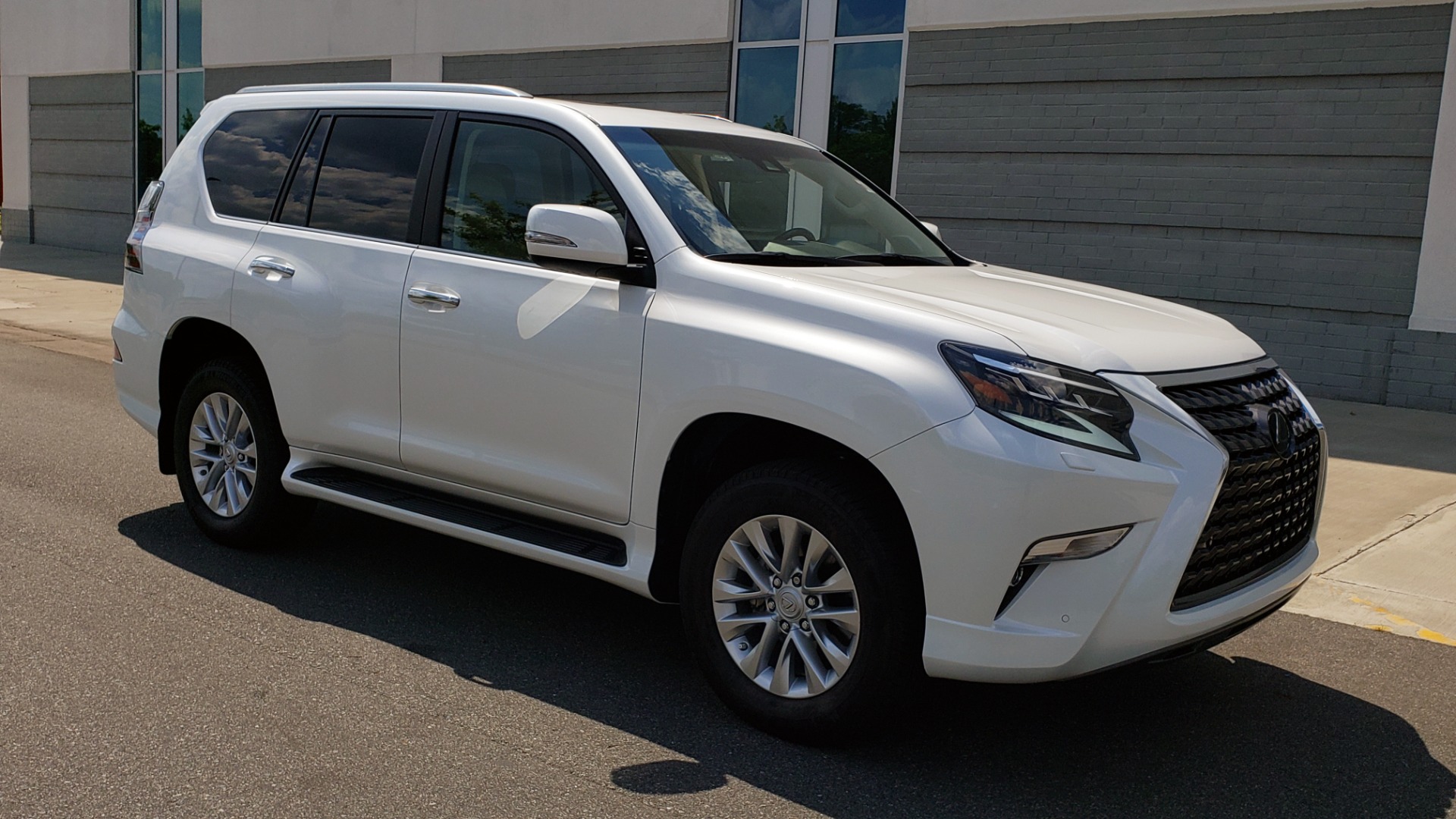 Used 2021 Lexus GX 460 PREMIUM / AWD / NAV / SUNROOF / 3-ROW / REARVIEW for sale Sold at Formula Imports in Charlotte NC 28227 8
