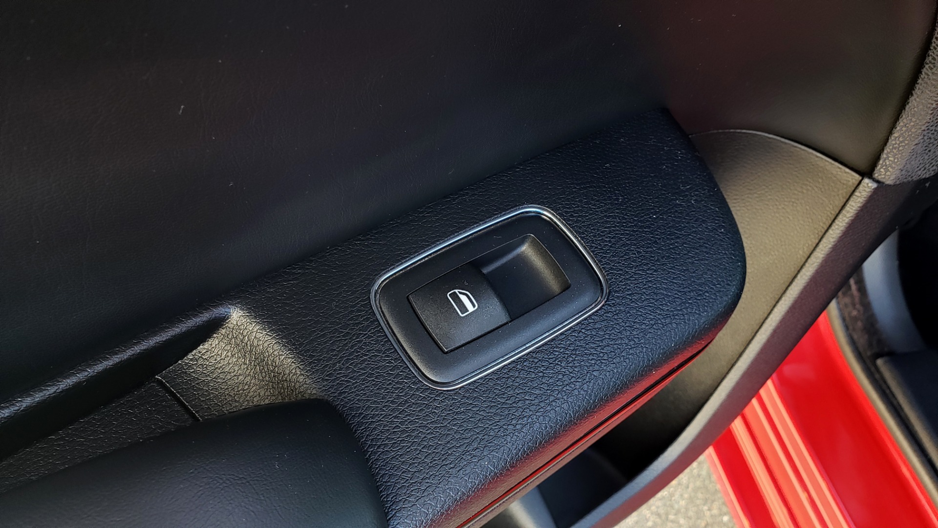 Used 2015 Chrysler 300 S / 3.6L V6 / 8-SPD AUTO / NAV / BEATS AUDIO / HTS STS / REARVIE for sale Sold at Formula Imports in Charlotte NC 28227 61