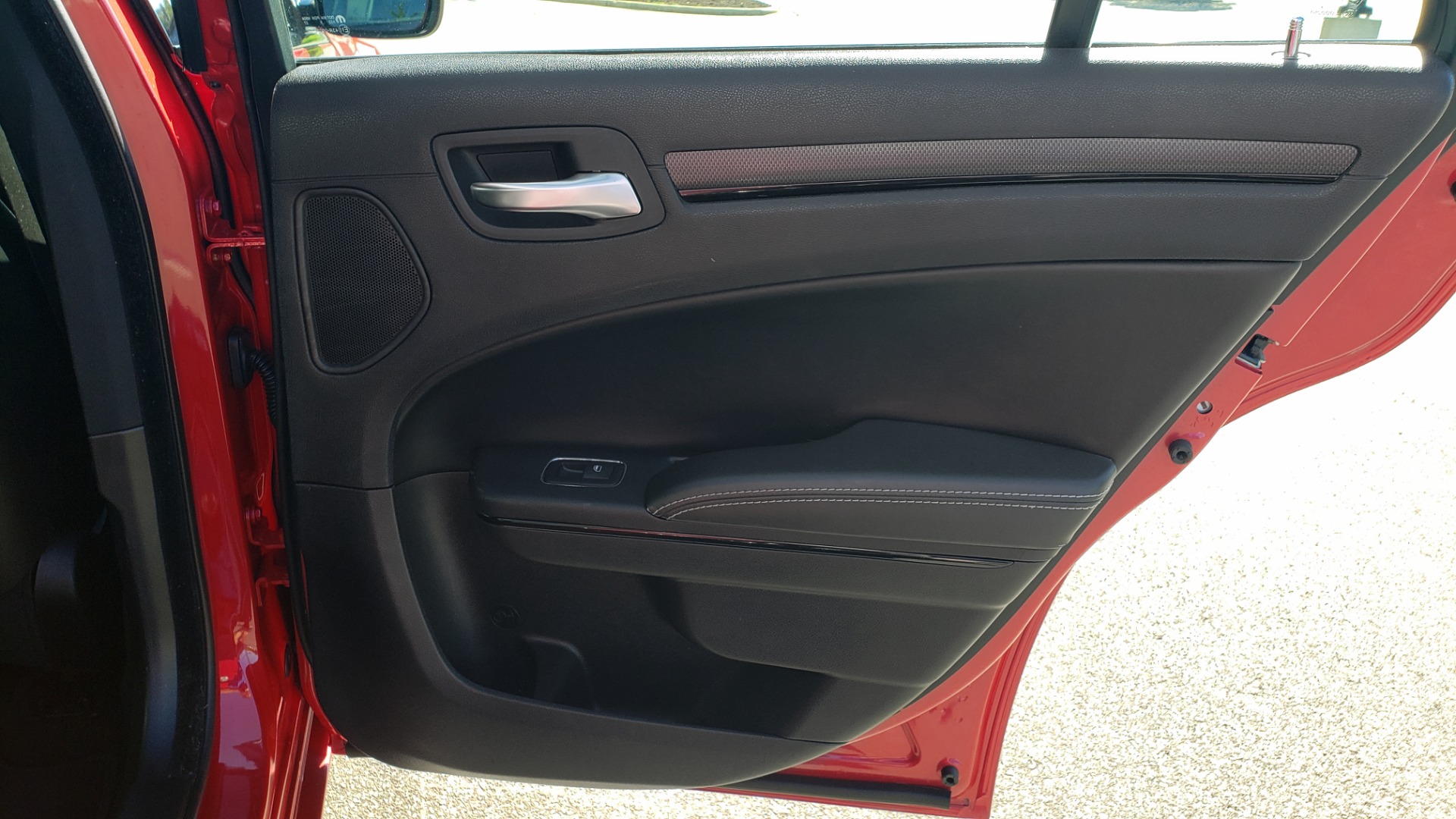 Used 2015 Chrysler 300 S / 3.6L V6 / 8-SPD AUTO / NAV / BEATS AUDIO / HTS STS / REARVIE for sale Sold at Formula Imports in Charlotte NC 28227 72