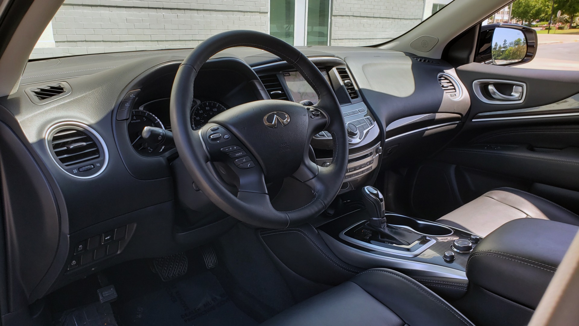 Used 2018 INFINITI QX60 3.5L V6 / FWD / CVT TRANS / NAV / SUNROOF / 3-ROWS / REARVIEW for sale Sold at Formula Imports in Charlotte NC 28227 42