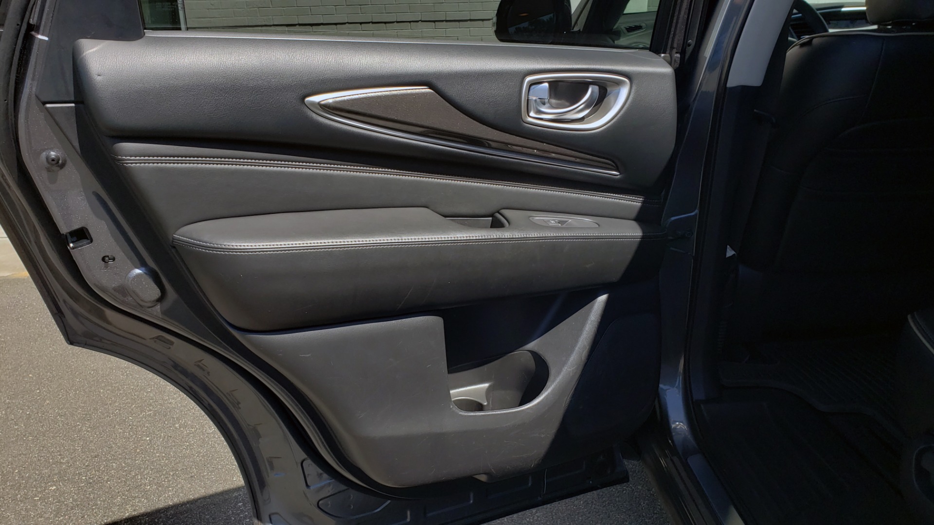 Used 2018 INFINITI QX60 3.5L V6 / FWD / CVT TRANS / NAV / SUNROOF / 3-ROWS / REARVIEW for sale Sold at Formula Imports in Charlotte NC 28227 65