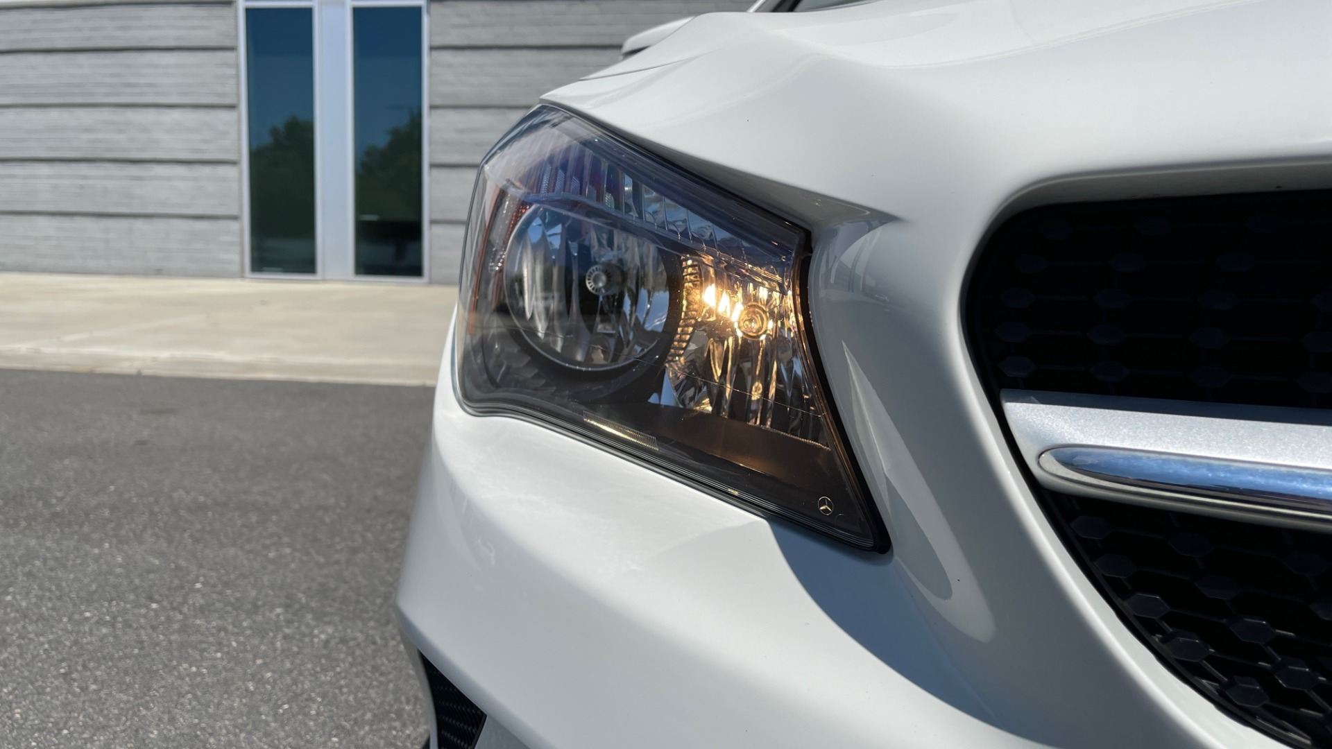Used 2018 Mercedes-Benz CLA 250 PREMIUM / CONV PKG / APPLE / PANO-ROOF / REARVIEW for sale Sold at Formula Imports in Charlotte NC 28227 13