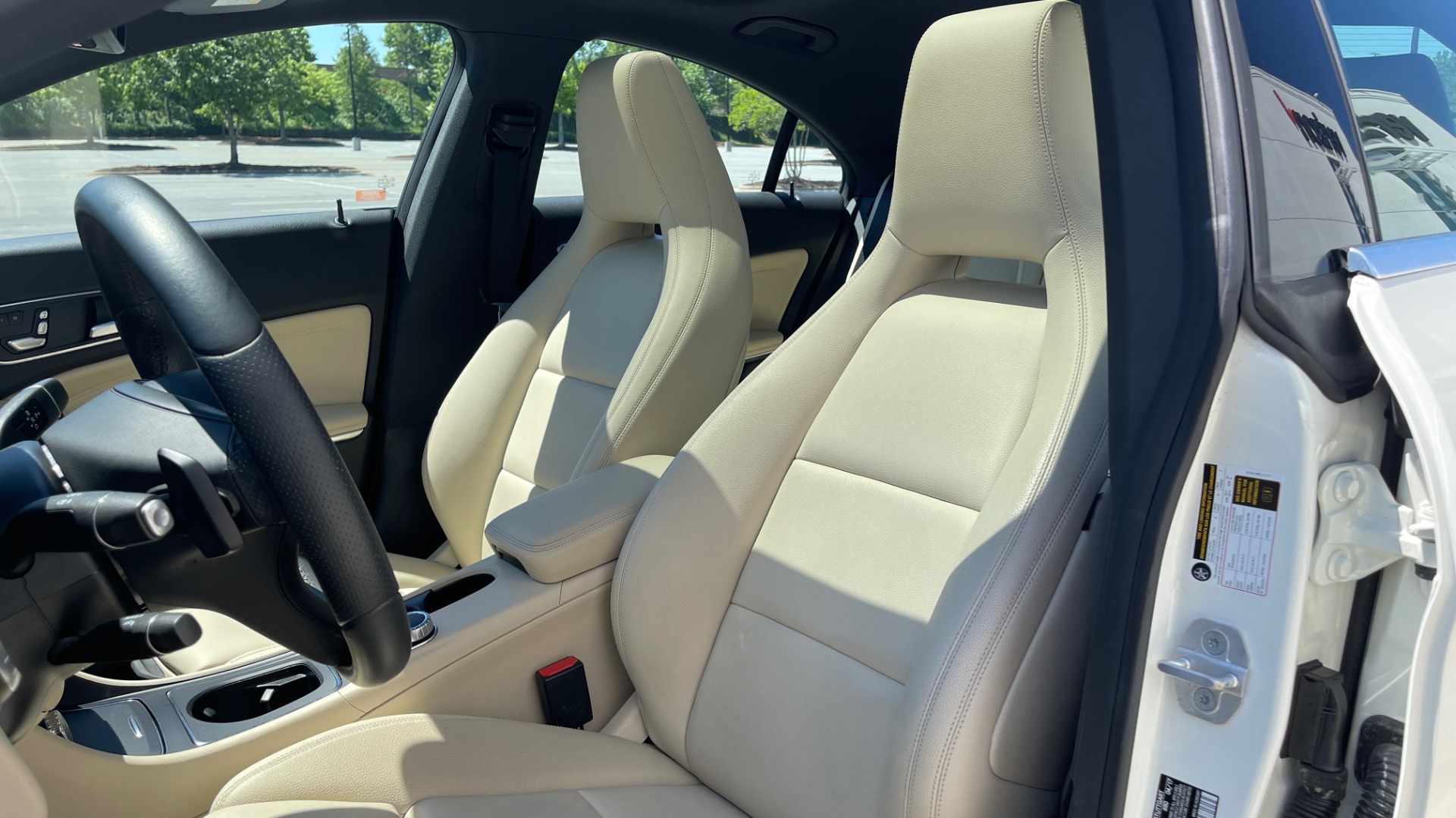 Used 2018 Mercedes-Benz CLA 250 PREMIUM / CONV PKG / APPLE / PANO-ROOF / REARVIEW for sale Sold at Formula Imports in Charlotte NC 28227 30