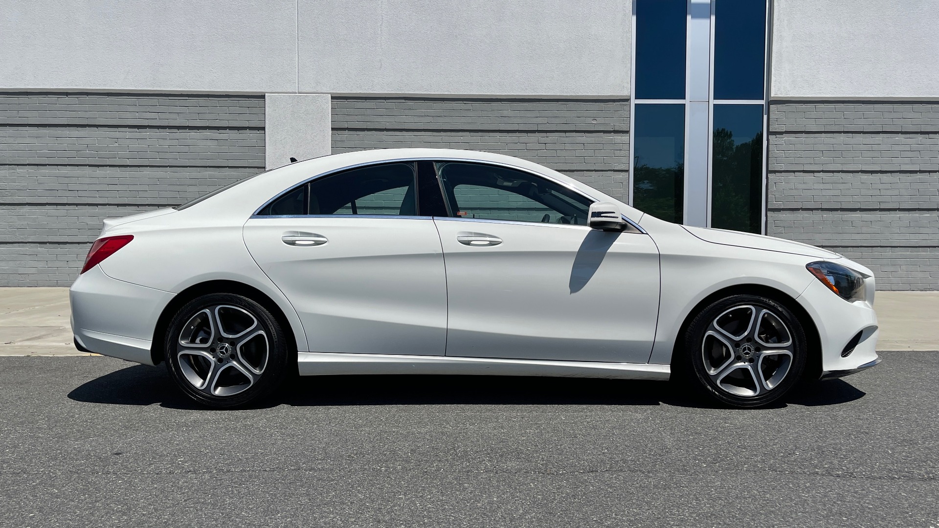 Used 2018 Mercedes-Benz CLA 250 PREMIUM / CONV PKG / APPLE / PANO-ROOF / REARVIEW for sale Sold at Formula Imports in Charlotte NC 28227 4