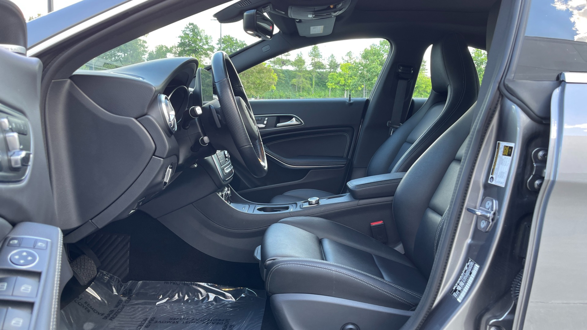Used 2019 Mercedes-Benz CLA 250 4MATIC PREM & CONV PKG / APPLE / PANO-ROOF / H/K SND / REARVIEW for sale Sold at Formula Imports in Charlotte NC 28227 30