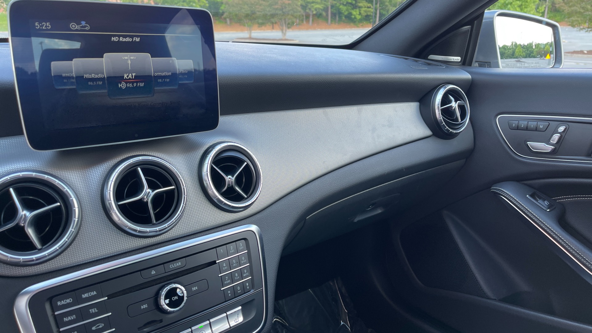 Used 2019 Mercedes-Benz CLA 250 4MATIC PREM & CONV PKG / APPLE / PANO-ROOF / H/K SND / REARVIEW for sale Sold at Formula Imports in Charlotte NC 28227 47