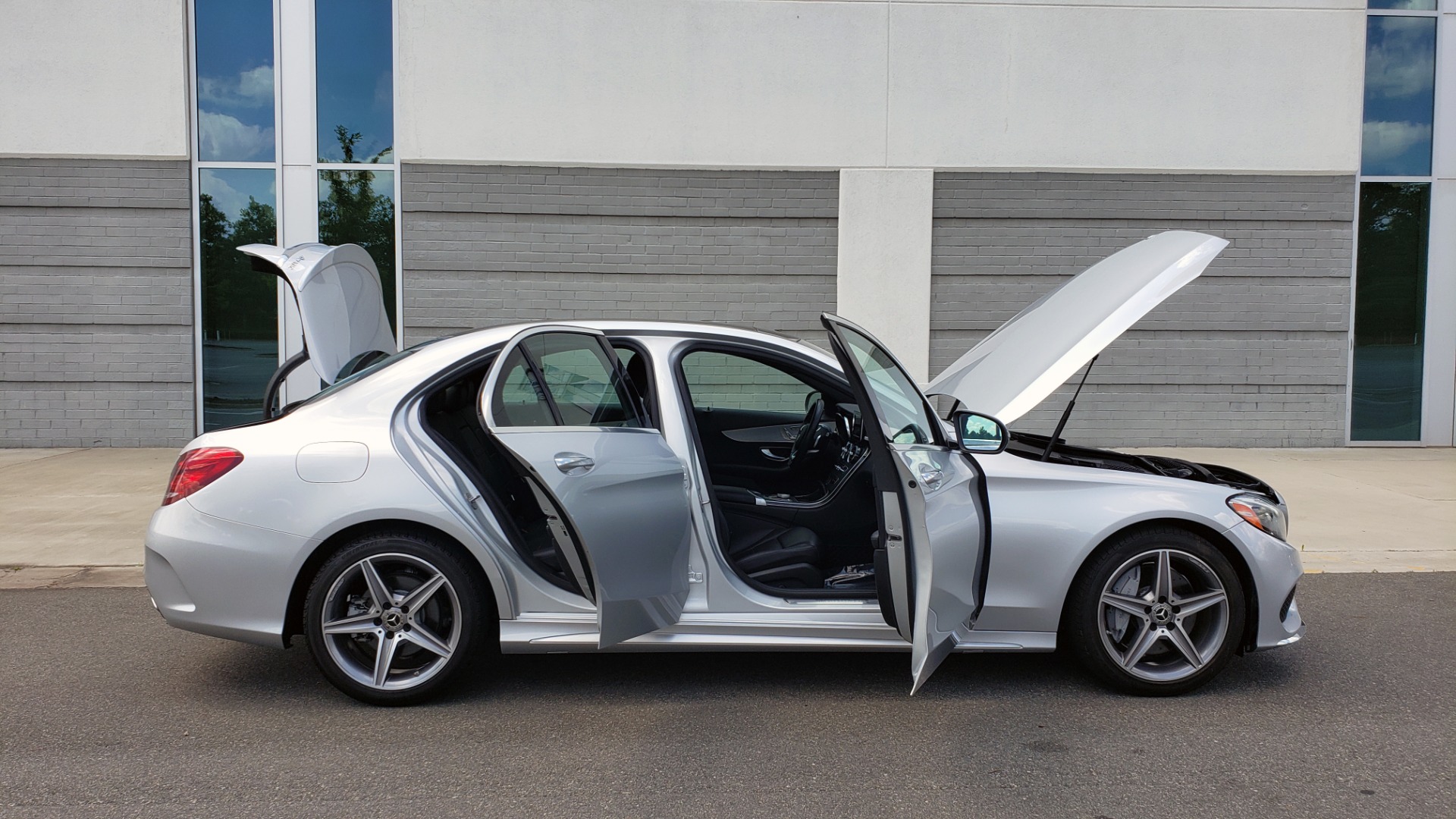 Used 2018 Mercedes-Benz C-CLASS C 300 4MATIC / PREMIUM PKG / PANO-ROOF / AMG LINE / BURMESTER / REARVIEW for sale Sold at Formula Imports in Charlotte NC 28227 12