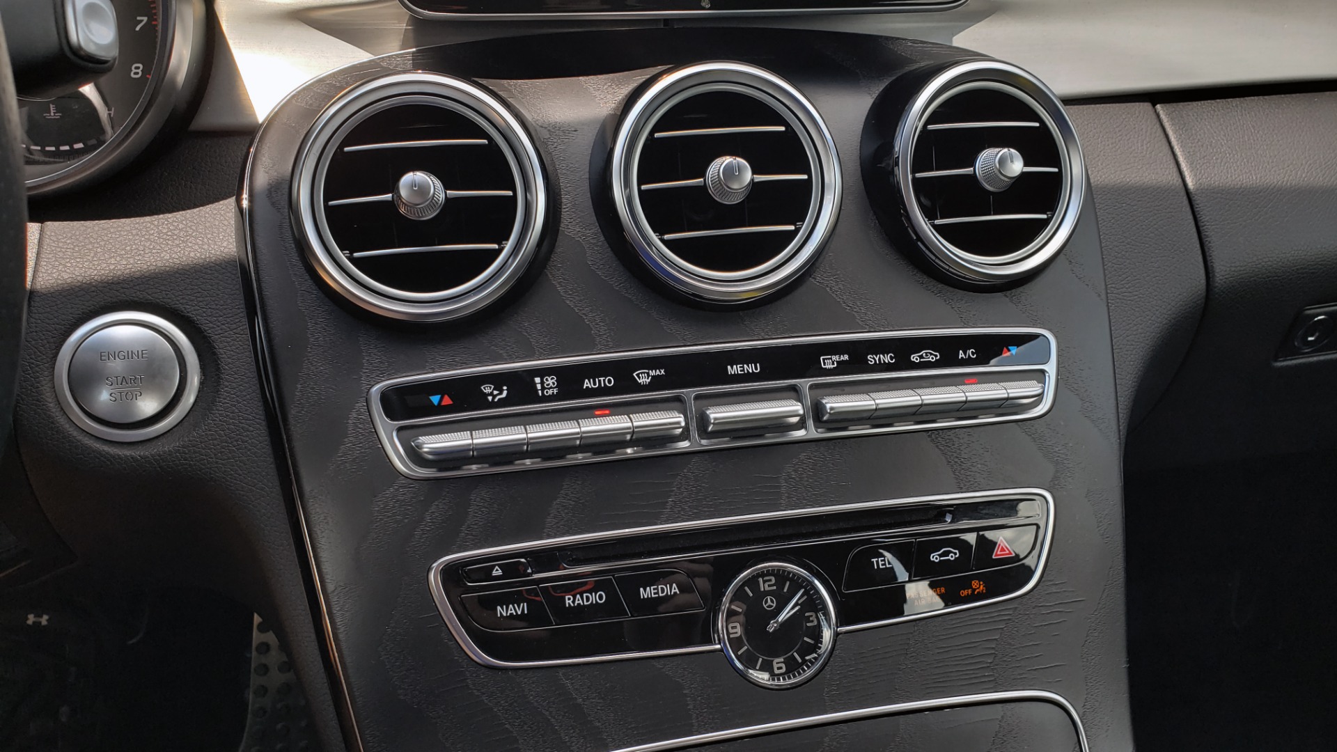Used 2018 Mercedes-Benz C-CLASS C 300 4MATIC / PREMIUM PKG / PANO-ROOF / AMG LINE / BURMESTER / REARVIEW for sale Sold at Formula Imports in Charlotte NC 28227 46