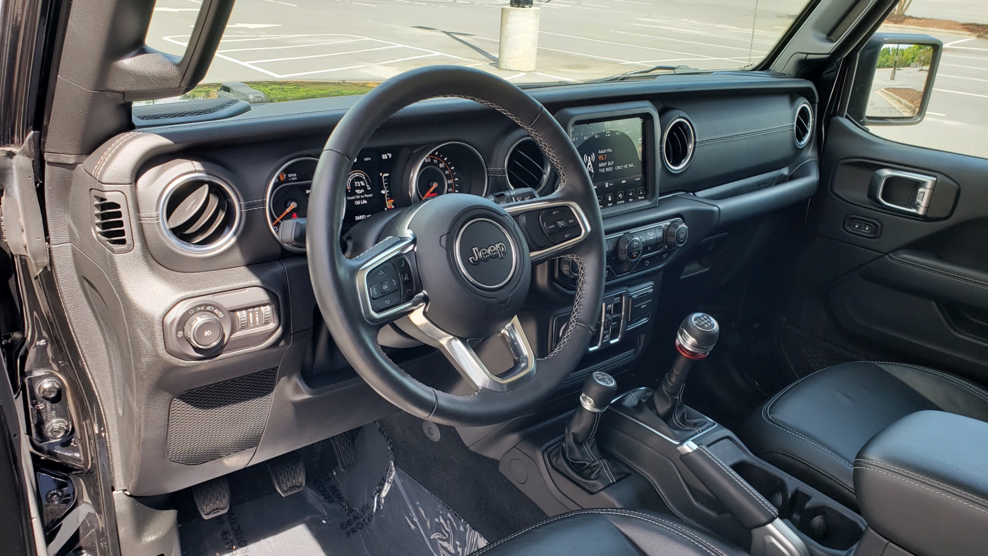 Used 2018 Jeep WRANGLER UNLIMITED SAHARA / 3.6L V6 / 6-SPD MAN / ALPINE / NAV / HTD STS / REARVIEW for sale Sold at Formula Imports in Charlotte NC 28227 54