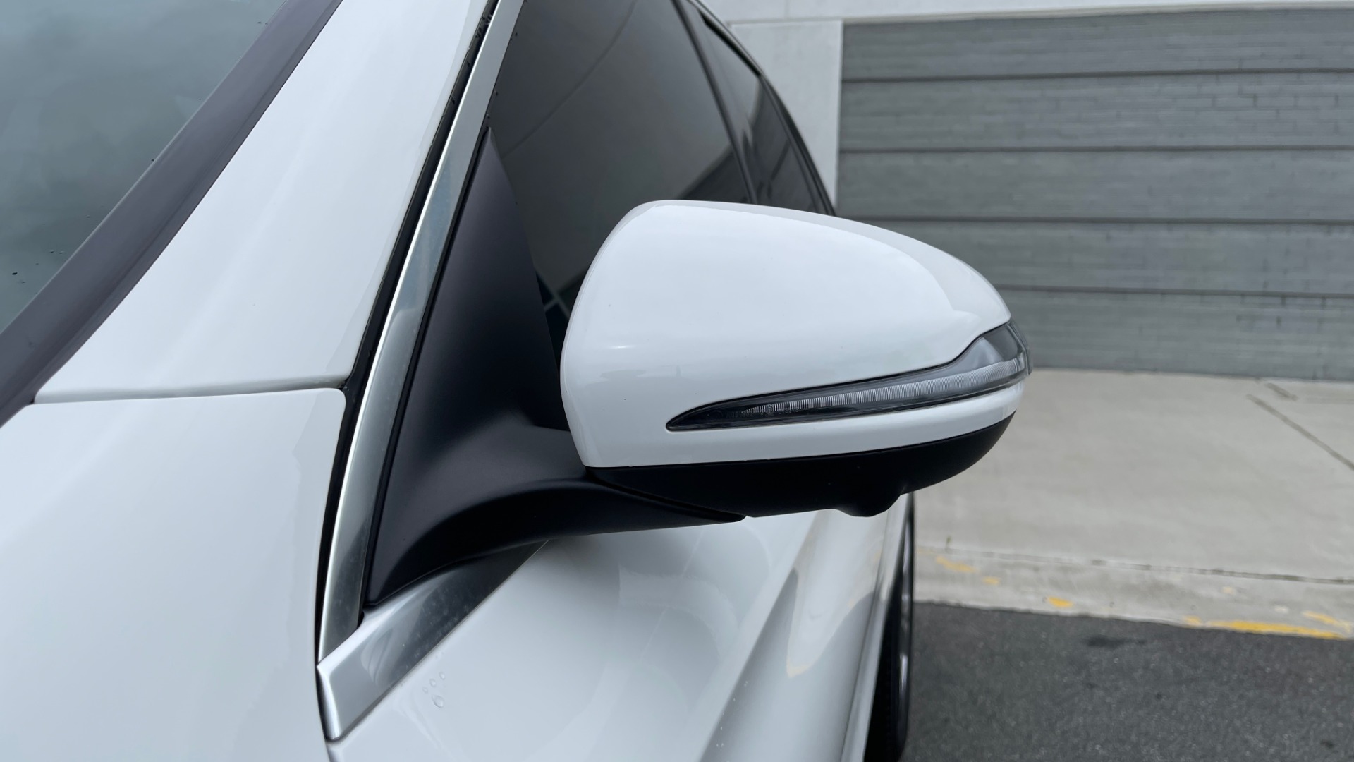 Used 2018 Mercedes-Benz GLC 300 PREMIUM / PANO-ROOF / HTD STS / PARK ASST / REARVIEW for sale Sold at Formula Imports in Charlotte NC 28227 13
