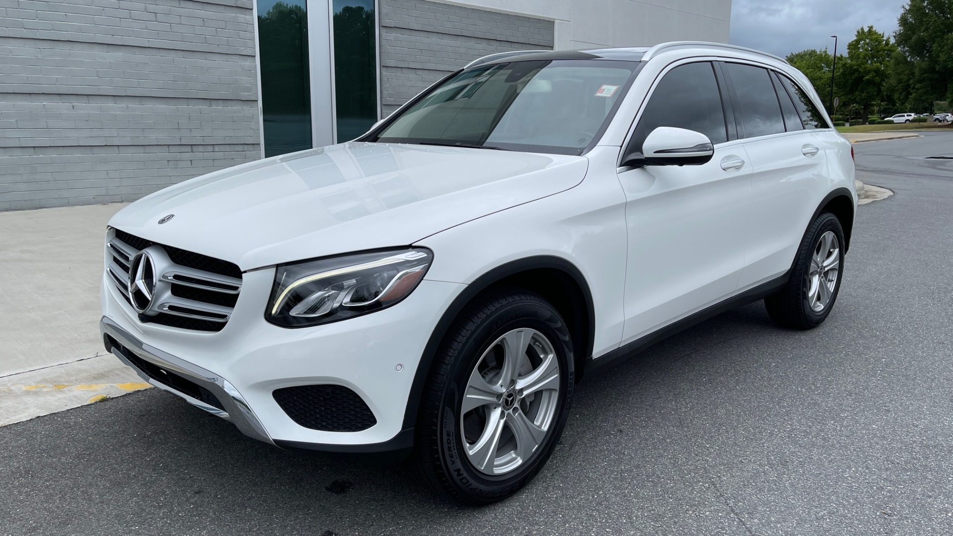 Used 2018 Mercedes-Benz GLC 300 PREMIUM / PANO-ROOF / HTD STS / PARK ASST / REARVIEW for sale Sold at Formula Imports in Charlotte NC 28227 3