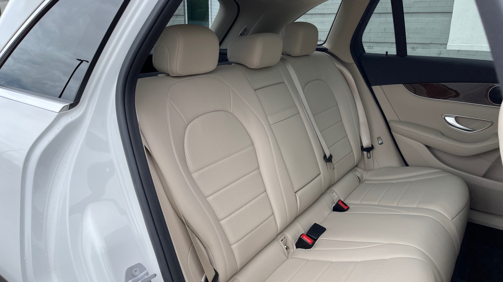 Used 2018 Mercedes-Benz GLC 300 PREMIUM / PANO-ROOF / HTD STS / PARK ASST / REARVIEW for sale Sold at Formula Imports in Charlotte NC 28227 53