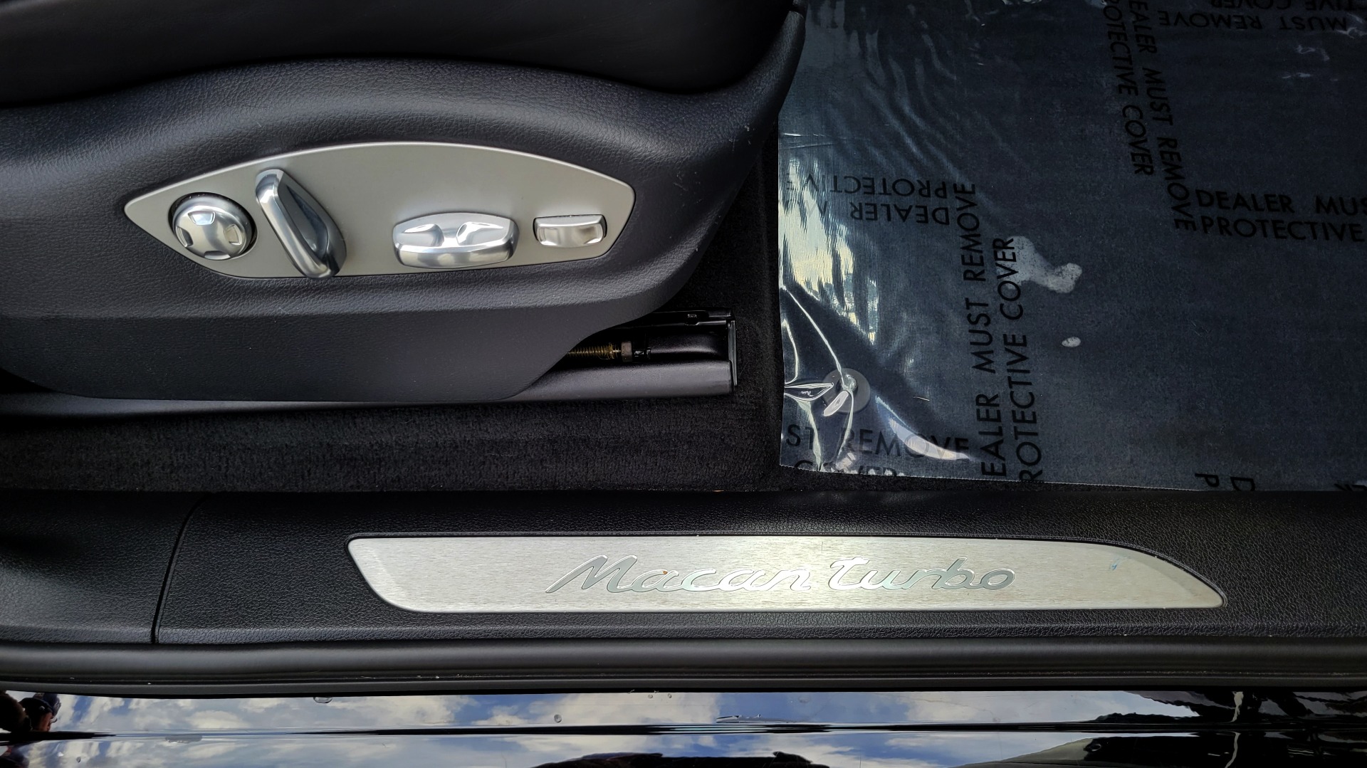 Used 2016 Porsche MACAN TURBO 3.6L / PREMIUM PKG / NAV / BOSE / REARVIEW for sale Sold at Formula Imports in Charlotte NC 28227 72