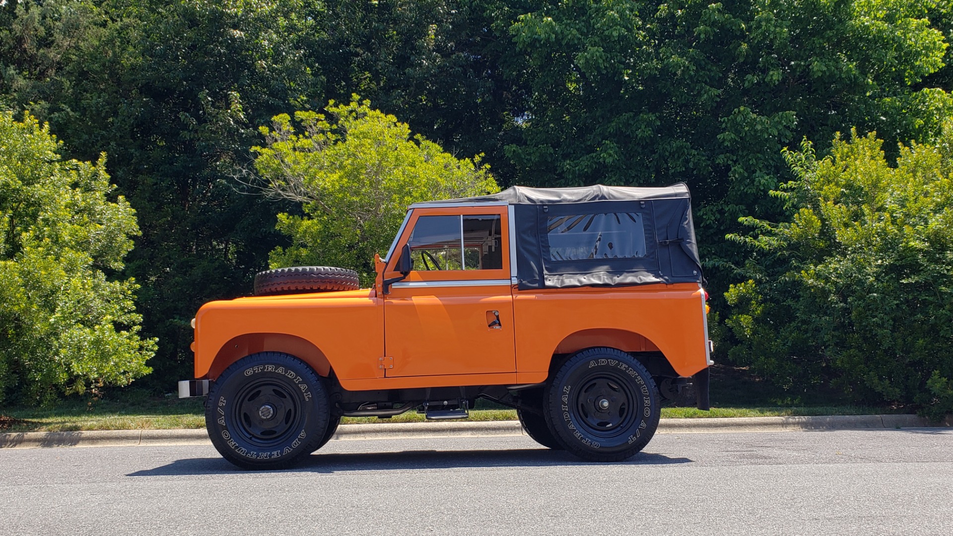 Used 1982 Land Rover SERIES 3 4X4 / SOFT-TOP / FULLY RESTORED / RUNS GREAT for sale Sold at Formula Imports in Charlotte NC 28227 2