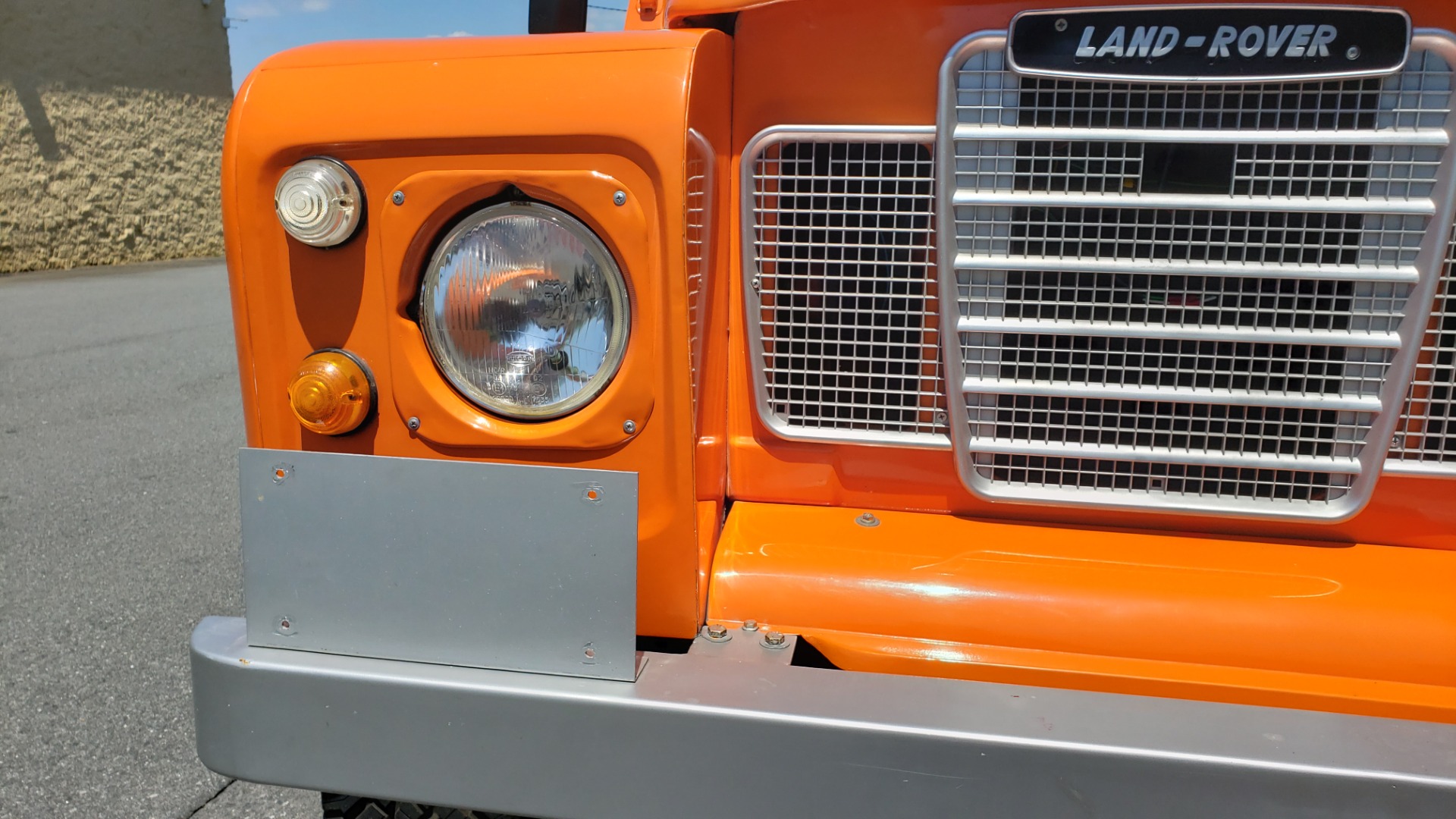 Used 1982 Land Rover SERIES 3 4X4 / SOFT-TOP / FULLY RESTORED / RUNS GREAT for sale Sold at Formula Imports in Charlotte NC 28227 30