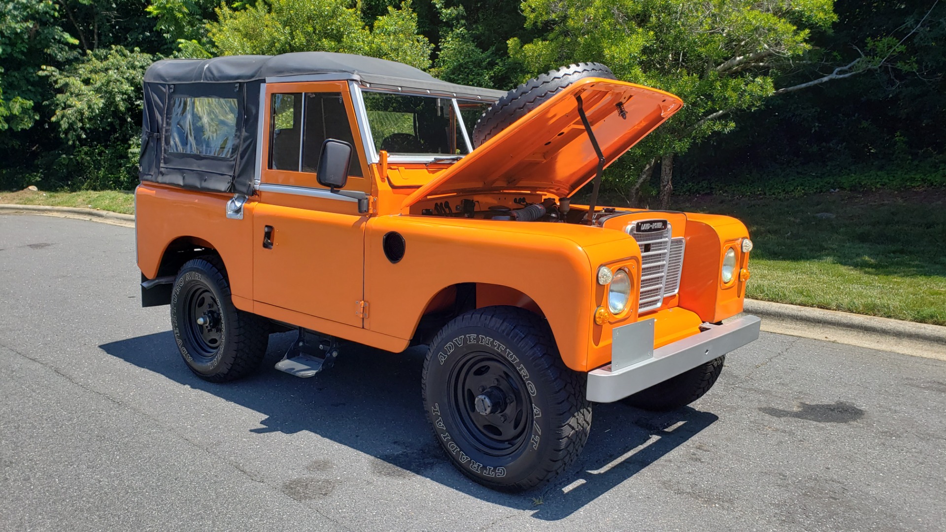 Used 1982 Land Rover SERIES 3 4X4 / SOFT-TOP / FULLY RESTORED / RUNS GREAT for sale Sold at Formula Imports in Charlotte NC 28227 34
