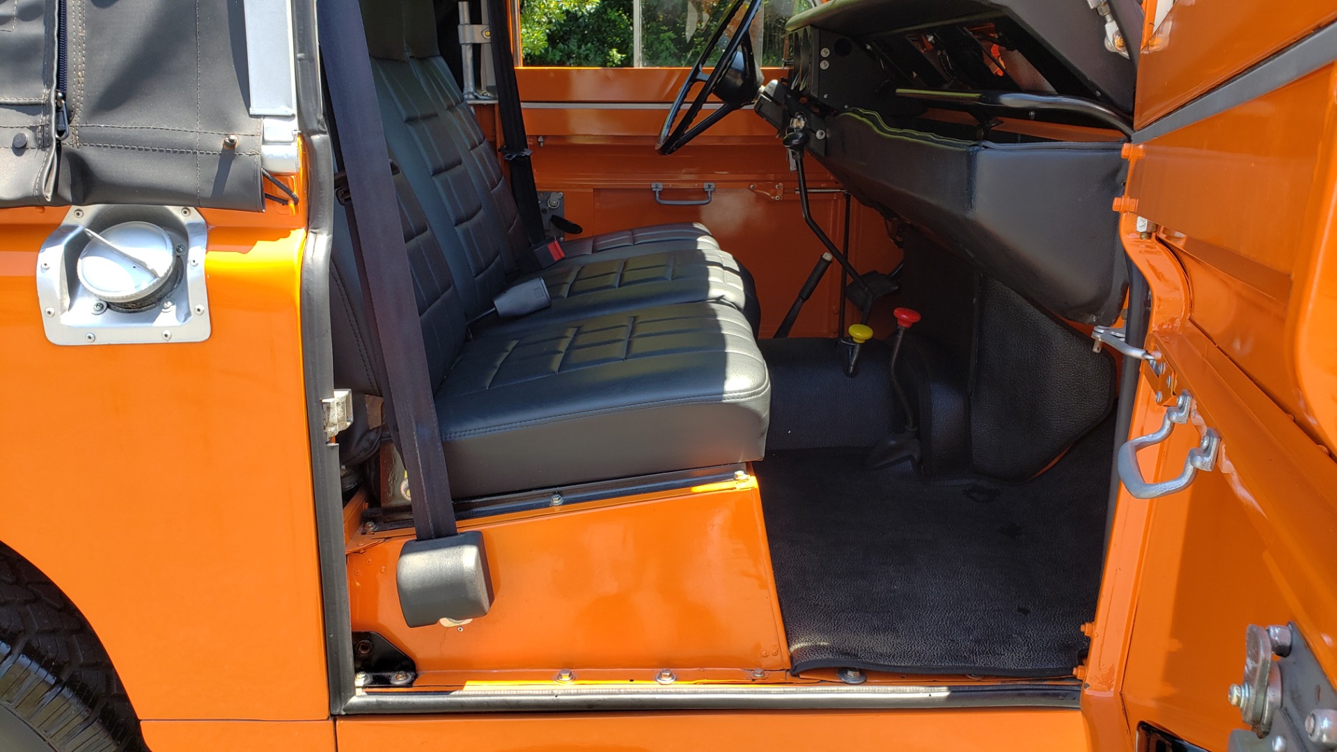 Used 1982 Land Rover SERIES 3 4X4 / SOFT-TOP / FULLY RESTORED / RUNS GREAT for sale Sold at Formula Imports in Charlotte NC 28227 44