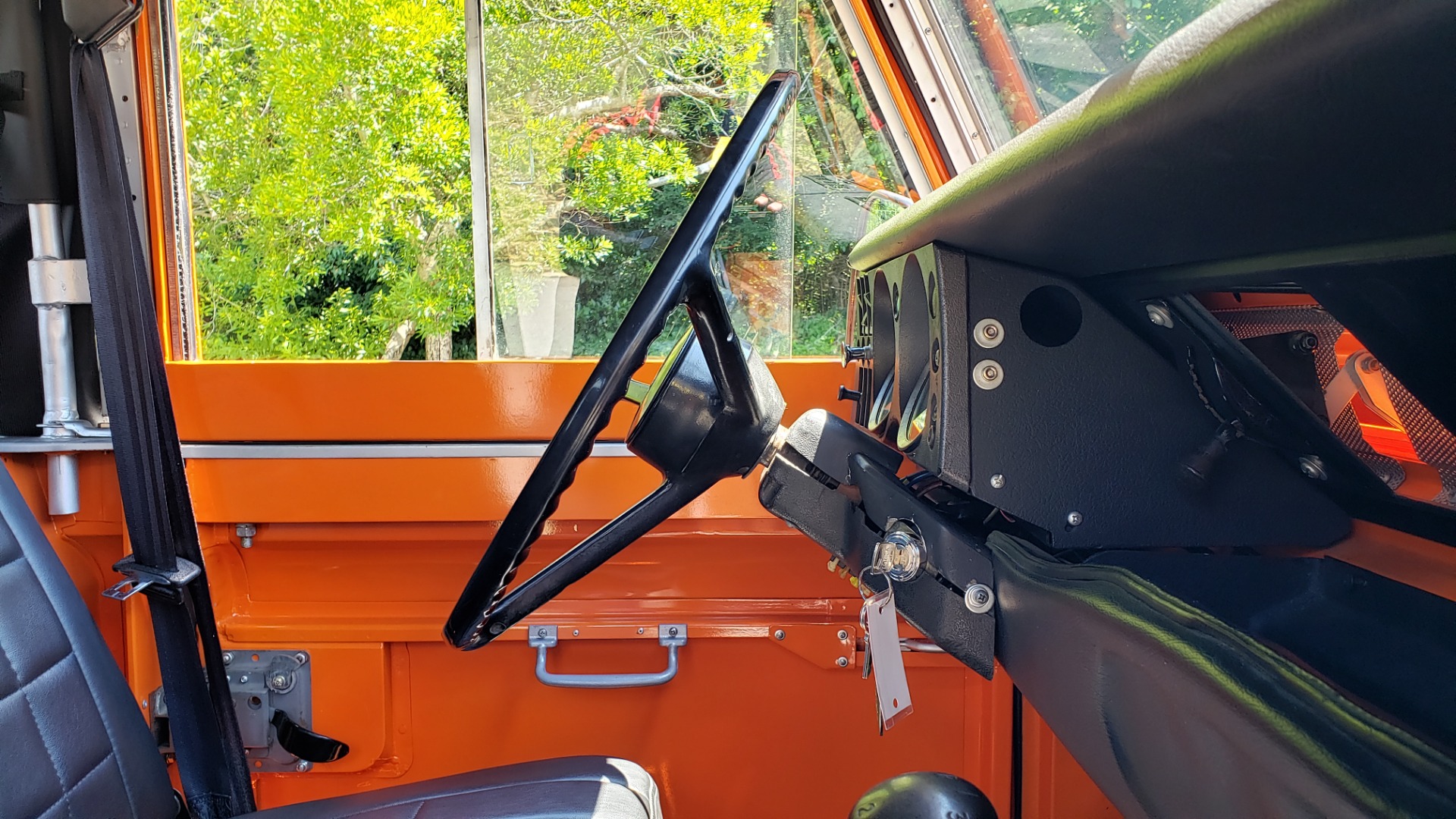 Used 1982 Land Rover SERIES 3 4X4 / SOFT-TOP / FULLY RESTORED / RUNS GREAT for sale Sold at Formula Imports in Charlotte NC 28227 47
