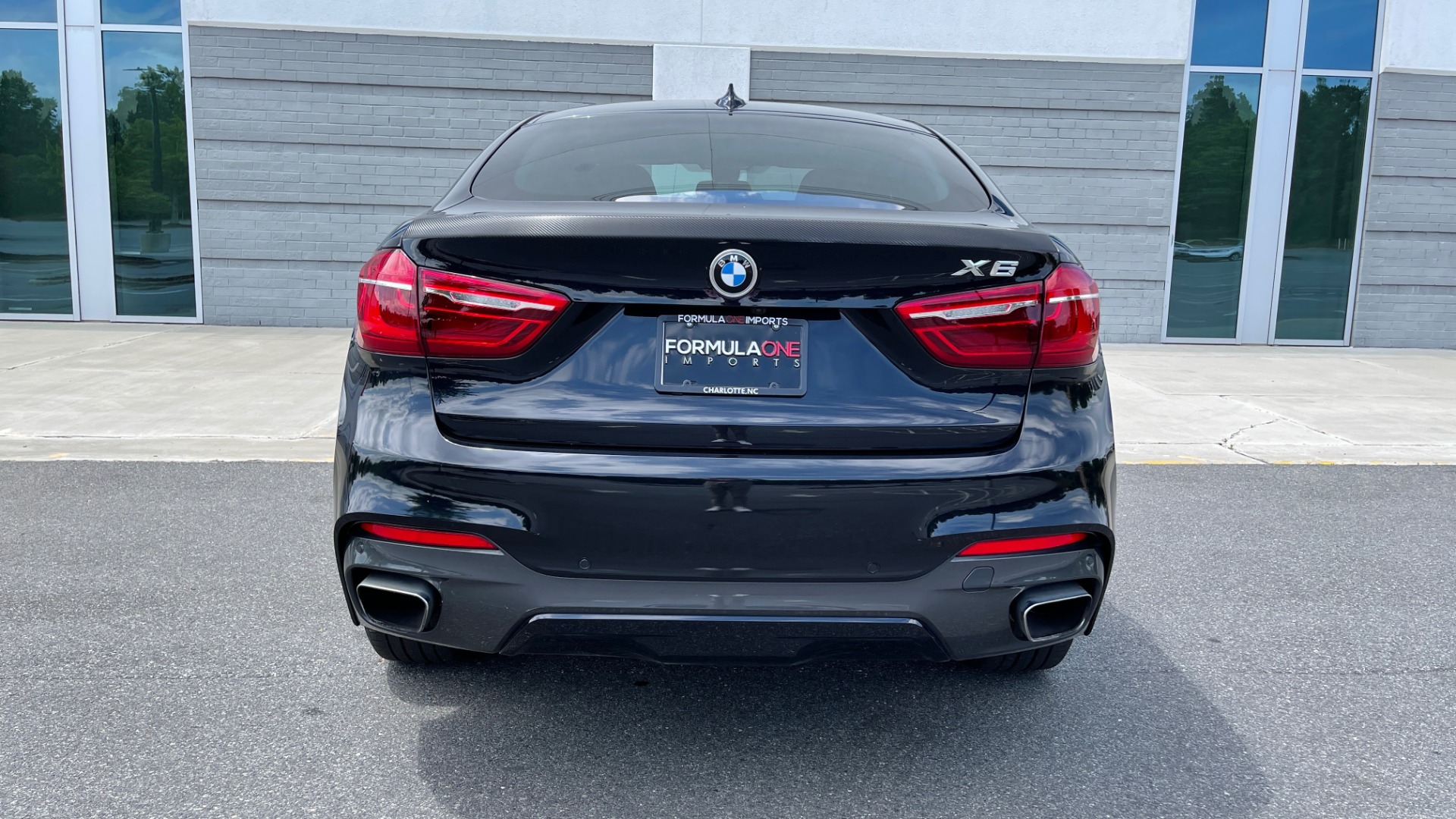 Used 2018 BMW X6 XDRIVE35I M-SPORT / DRVR ASST / PRK ASST / H/K SND / APPLE / WIRELESS CHARG for sale Sold at Formula Imports in Charlotte NC 28227 24