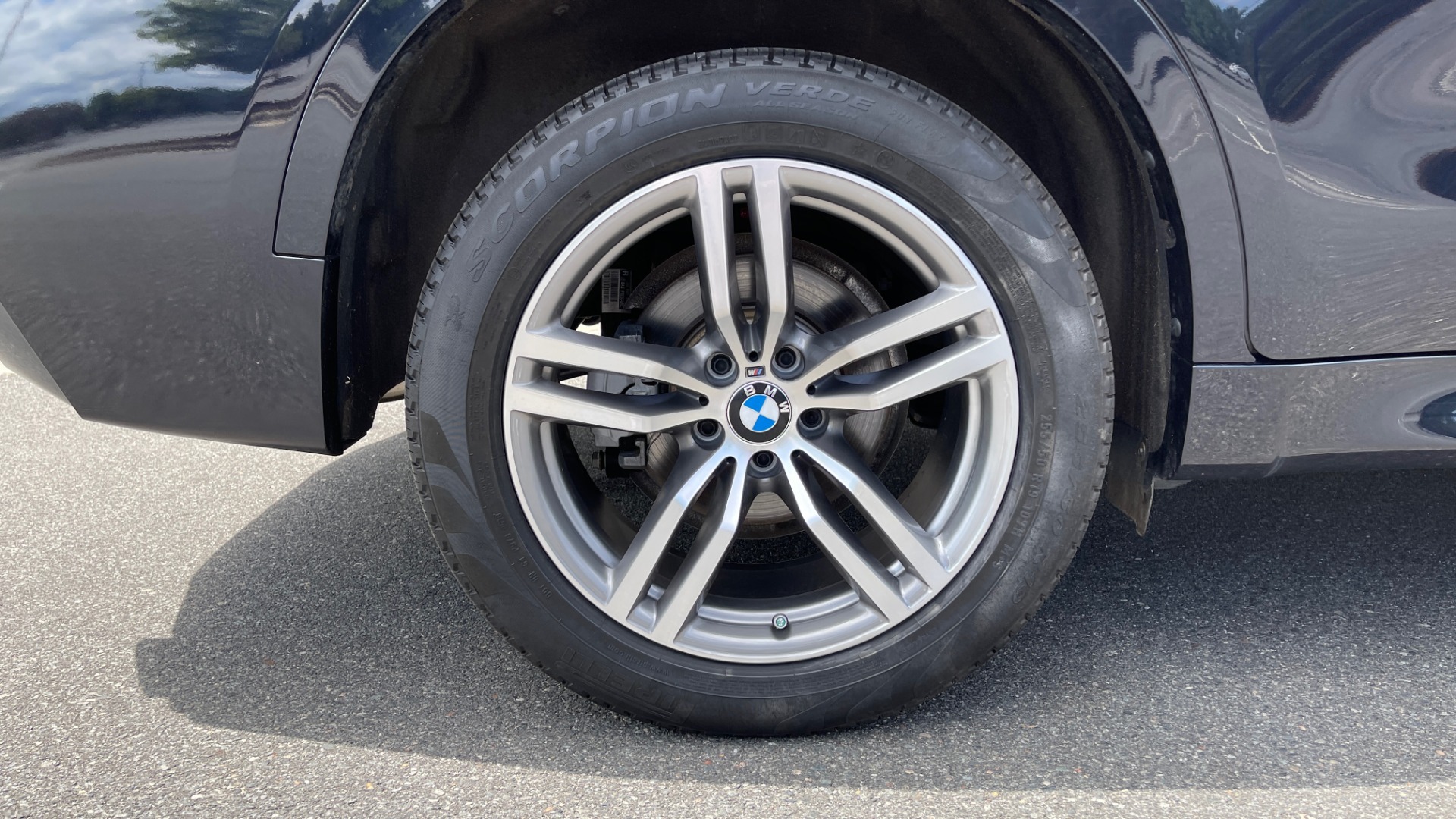 Used 2018 BMW X6 XDRIVE35I M-SPORT / DRVR ASST / PRK ASST / H/K SND / APPLE / WIRELESS CHARG for sale Sold at Formula Imports in Charlotte NC 28227 71