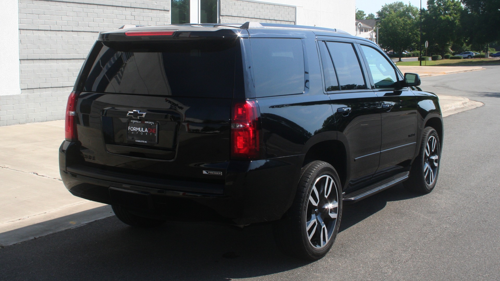 Used 2018 Chevrolet Tahoe Premier for sale Sold at Formula Imports in Charlotte NC 28227 2