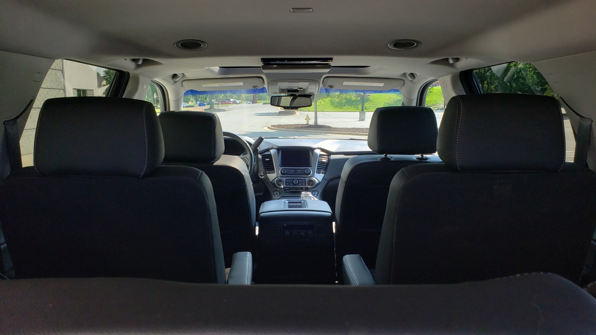 Used 2018 Chevrolet TAHOE PREMIER RST / 4X4 / NAV / BOSE / SUNROOF / 3-ROW / REARVIEW for sale $65,995 at Formula Imports in Charlotte NC 28227 36