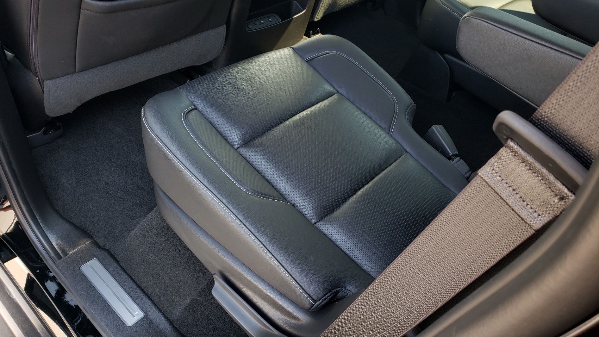 Used 2018 Chevrolet TAHOE PREMIER RST / 4X4 / NAV / BOSE / SUNROOF / 3-ROW / REARVIEW for sale $65,995 at Formula Imports in Charlotte NC 28227 67