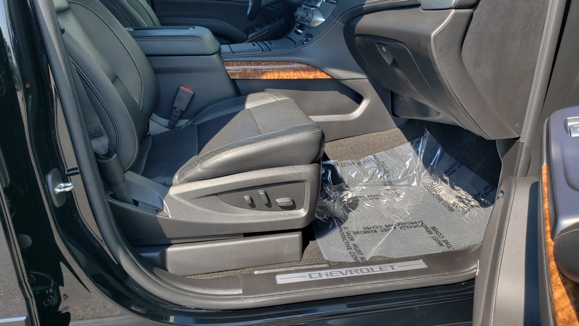 Used 2018 Chevrolet TAHOE PREMIER RST / 4X4 / NAV / BOSE / SUNROOF / 3-ROW / REARVIEW for sale $65,995 at Formula Imports in Charlotte NC 28227 74