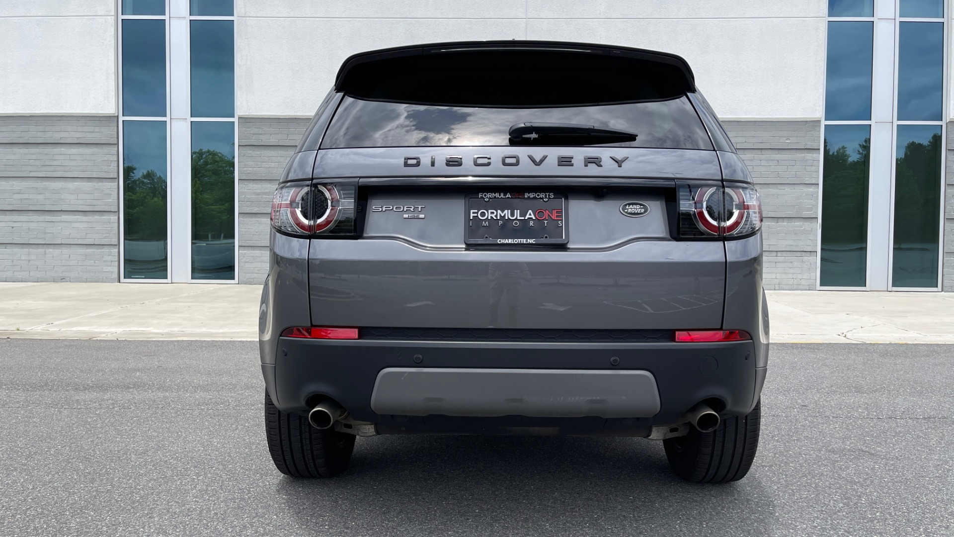 Used 2018 Land Rover DISCOVERY SPORT HSE 4WD / NAV / PANO-ROOF / MERIDIAN SND / HTD STS / LANE ASST / REARVIEW for sale Sold at Formula Imports in Charlotte NC 28227 24