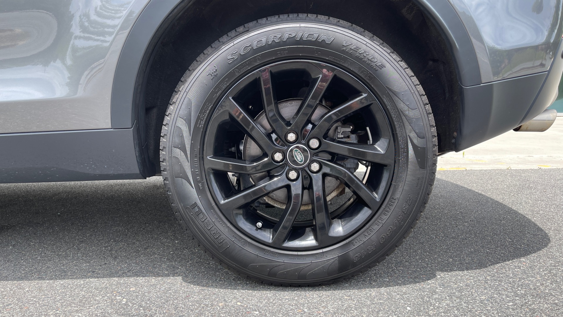 Used 2018 Land Rover DISCOVERY SPORT HSE 4WD / NAV / PANO-ROOF / MERIDIAN SND / HTD STS / LANE ASST / REARVIEW for sale Sold at Formula Imports in Charlotte NC 28227 74