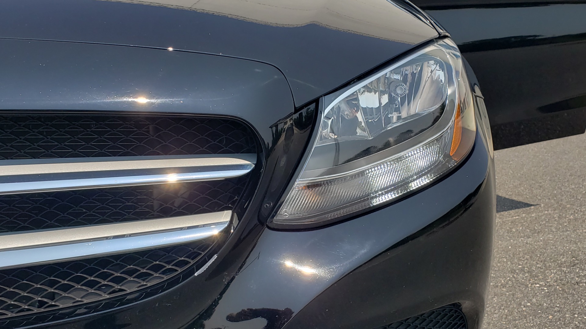 Used 2018 Mercedes-Benz C-CLASS C 300 4MATIC / PREMIUM / MULTIMEDIA / NAV / PANO-ROOF / BURMESTER for sale Sold at Formula Imports in Charlotte NC 28227 21