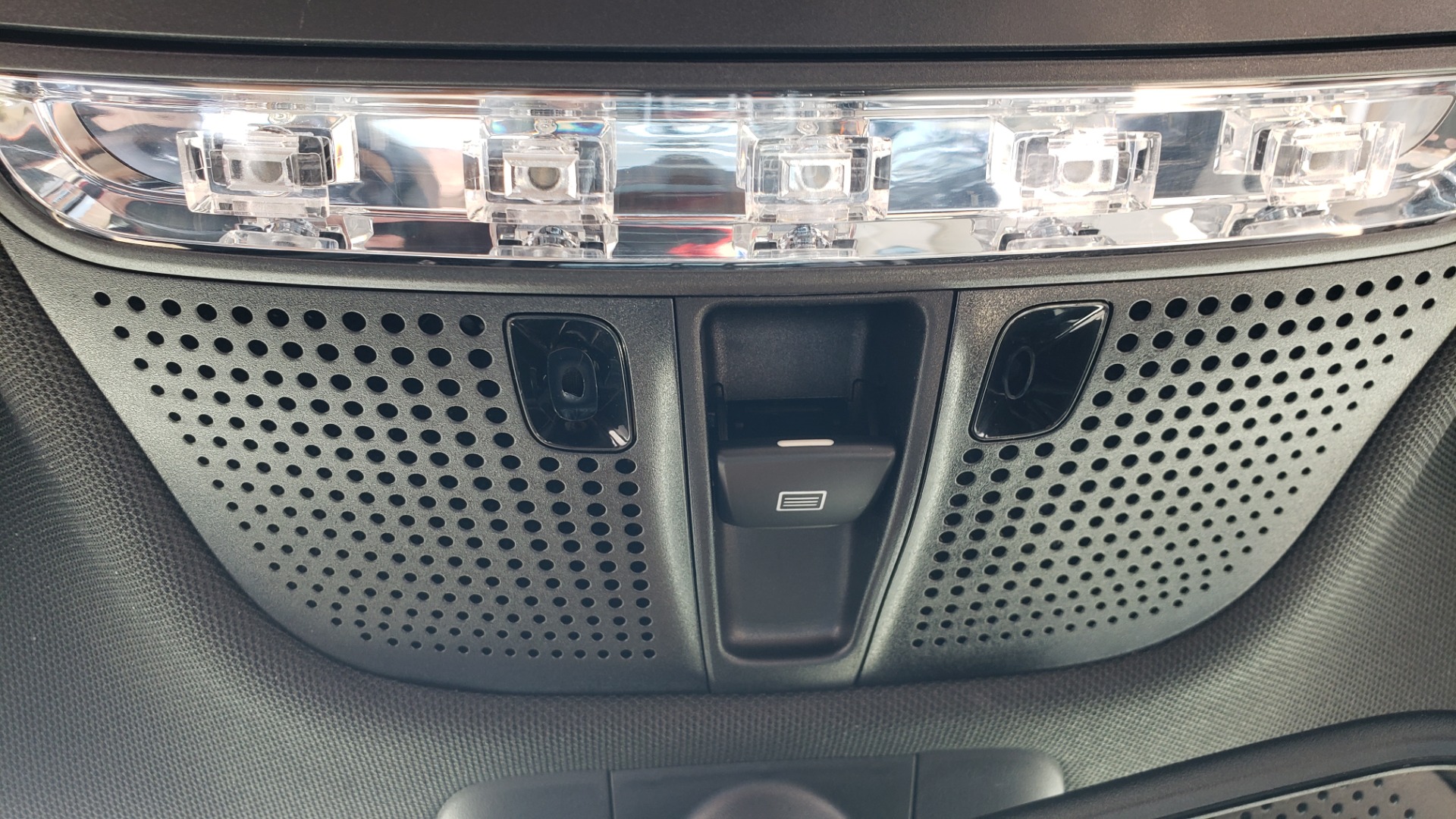Used 2018 Mercedes-Benz C-CLASS C 300 4MATIC / PREMIUM / MULTIMEDIA / NAV / PANO-ROOF / BURMESTER for sale Sold at Formula Imports in Charlotte NC 28227 52
