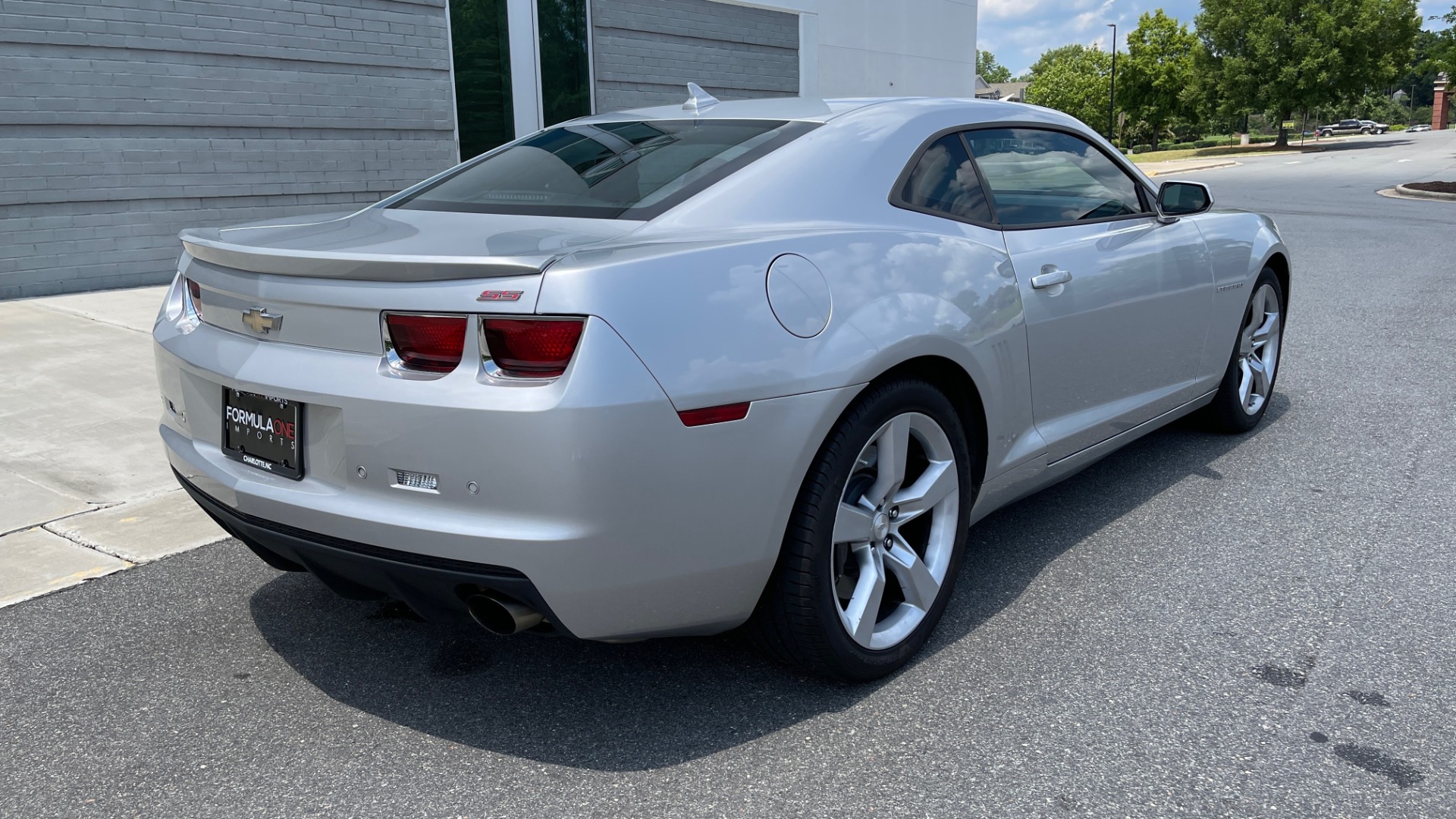 Used 2012 Chevrolet CAMARO SS COUPE / 6.2L V8 / 2SS / RS PKG / 6-SPD AUTO / SUNROOF / REMOTE START for sale Sold at Formula Imports in Charlotte NC 28227 2