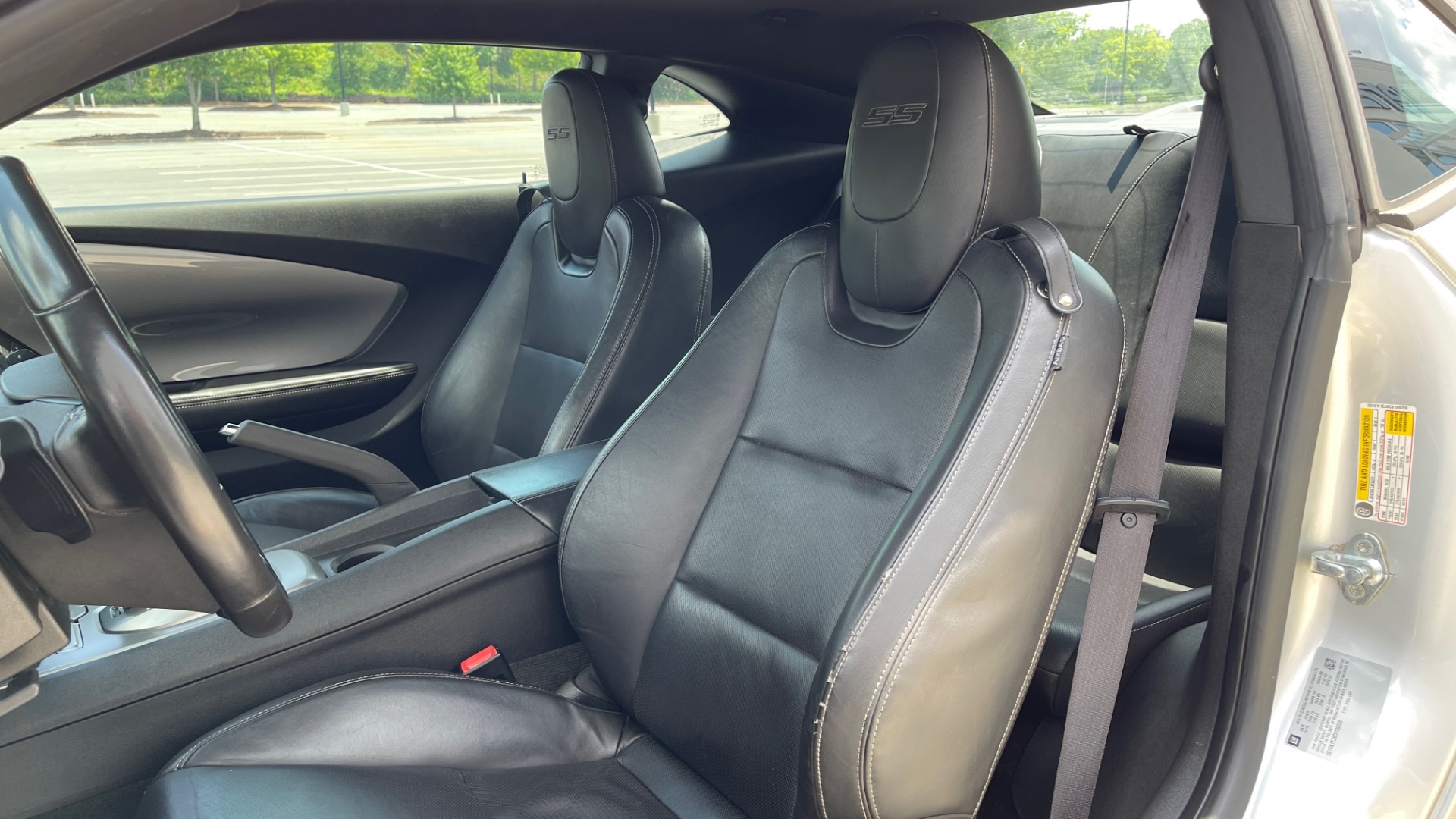 Used 2012 Chevrolet CAMARO SS COUPE / 6.2L V8 / 2SS / RS PKG / 6-SPD AUTO / SUNROOF / REMOTE START for sale Sold at Formula Imports in Charlotte NC 28227 27