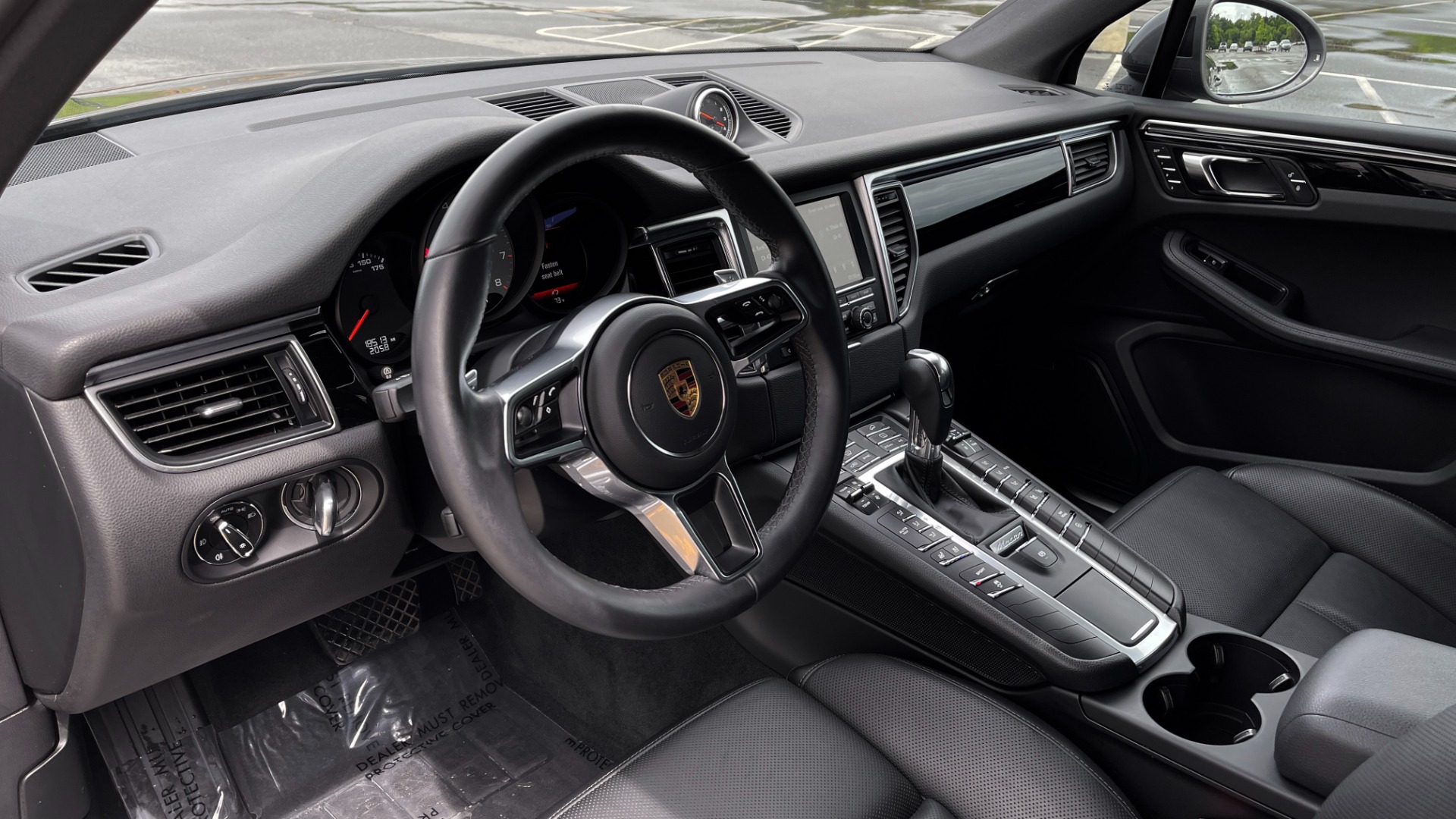 Used 2016 Porsche MACAN S PREMIUM PLUS / AWD / NAV / BOSE / SUNROOF / LCA / PARK ASST / INFOTAINMEN for sale Sold at Formula Imports in Charlotte NC 28227 32