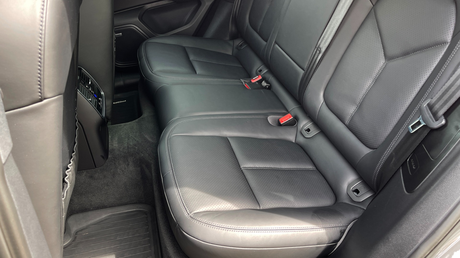 Used 2016 Porsche MACAN S PREMIUM PLUS / AWD / NAV / BOSE / SUNROOF / LCA / PARK ASST / INFOTAINMEN for sale Sold at Formula Imports in Charlotte NC 28227 59