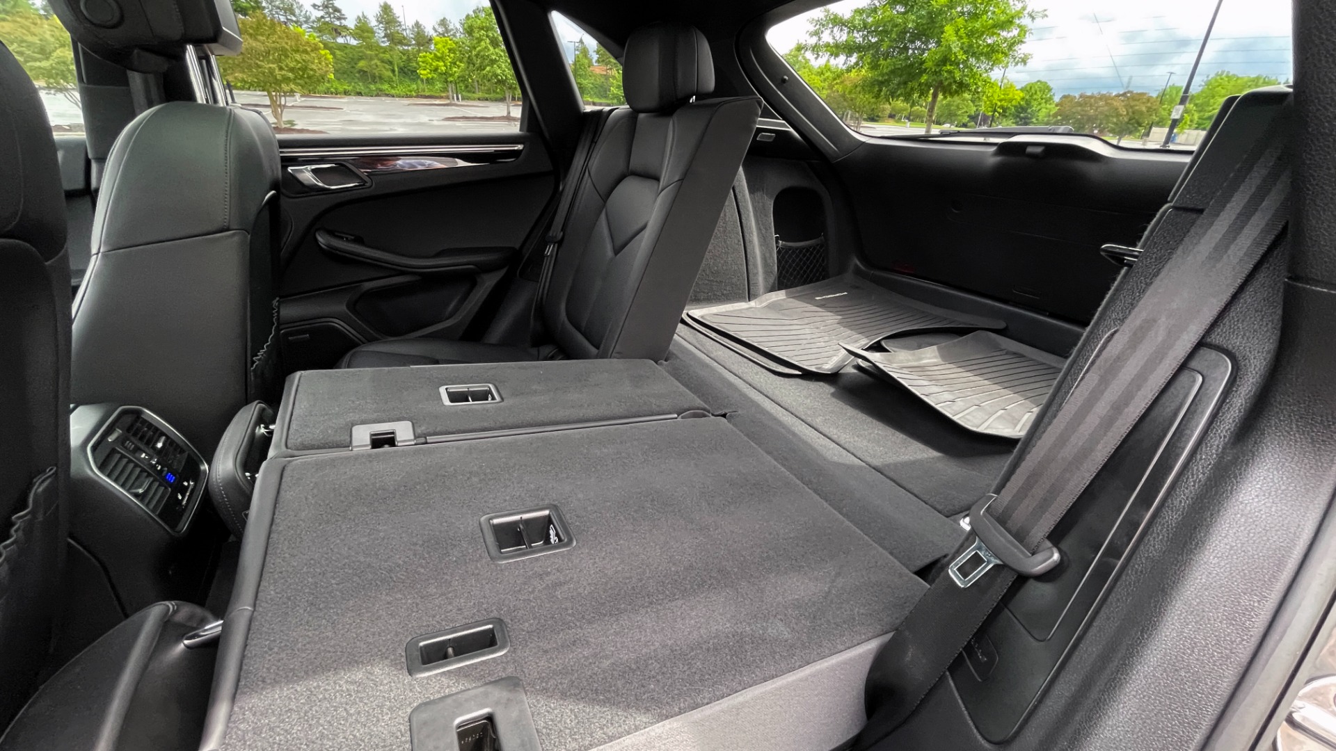Used 2016 Porsche MACAN S PREMIUM PLUS / AWD / NAV / BOSE / SUNROOF / LCA / PARK ASST / INFOTAINMEN for sale Sold at Formula Imports in Charlotte NC 28227 64