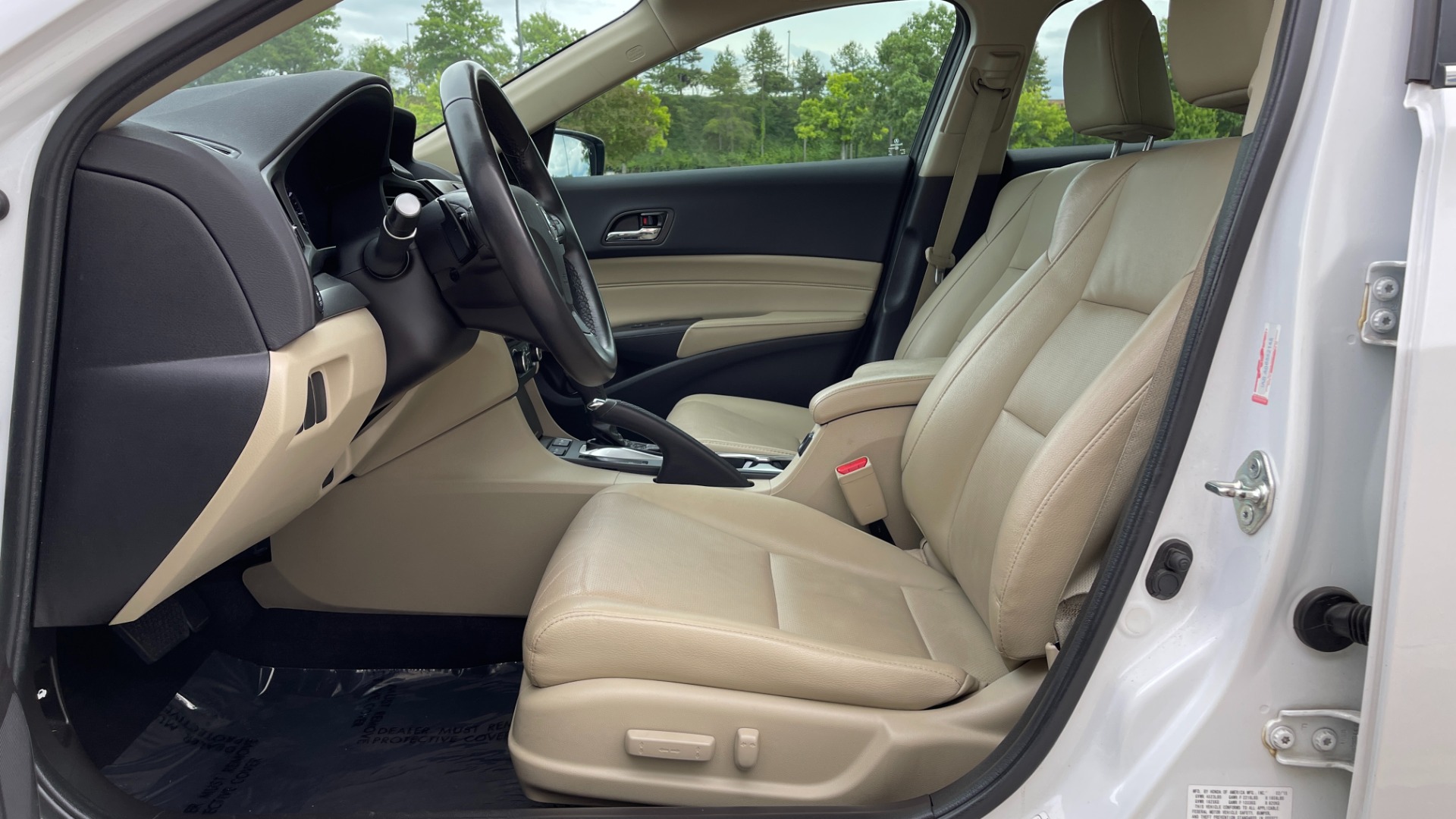 Used 2016 Acura ILX 4DR SEDAN / 2.4L I4 / FWD / STREAMING AUDIO / SUNROOF / REARVIEW for sale Sold at Formula Imports in Charlotte NC 28227 26