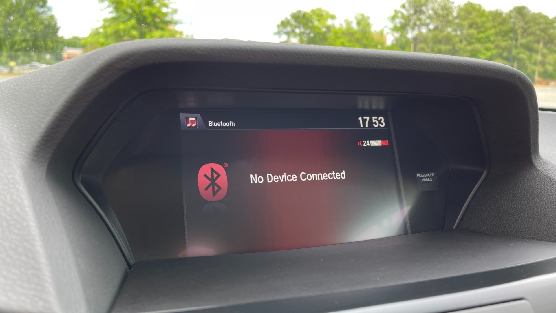 Used 2016 Acura ILX 4DR SEDAN / 2.4L I4 / FWD / STREAMING AUDIO / SUNROOF / REARVIEW for sale Sold at Formula Imports in Charlotte NC 28227 40