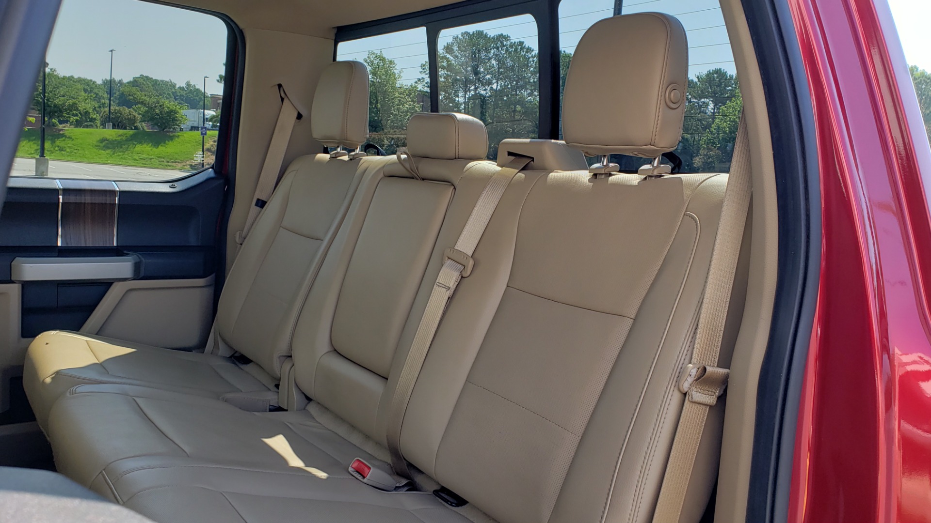 Used 2015 Ford F-150 LARIAT 4X4 SUPERCREW / 5.0L V8 / AUTO / NAV / SUNROOF / REARVIEW for sale Sold at Formula Imports in Charlotte NC 28227 66
