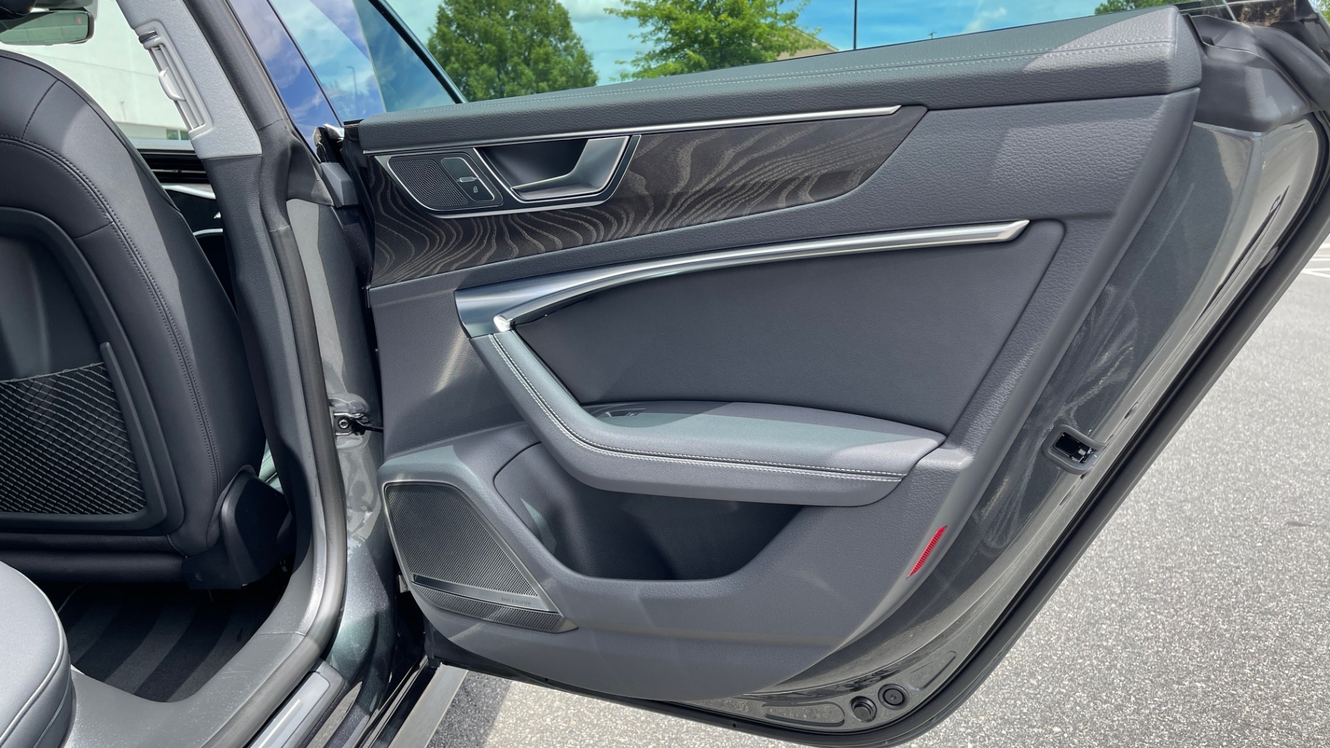 Used 2019 Audi A7 PRESTIGE 55 TFSI 3.0T / NAV / B&O SND / SUNROOF / S-LINE / 21IN WHLS / REAR for sale Sold at Formula Imports in Charlotte NC 28227 71