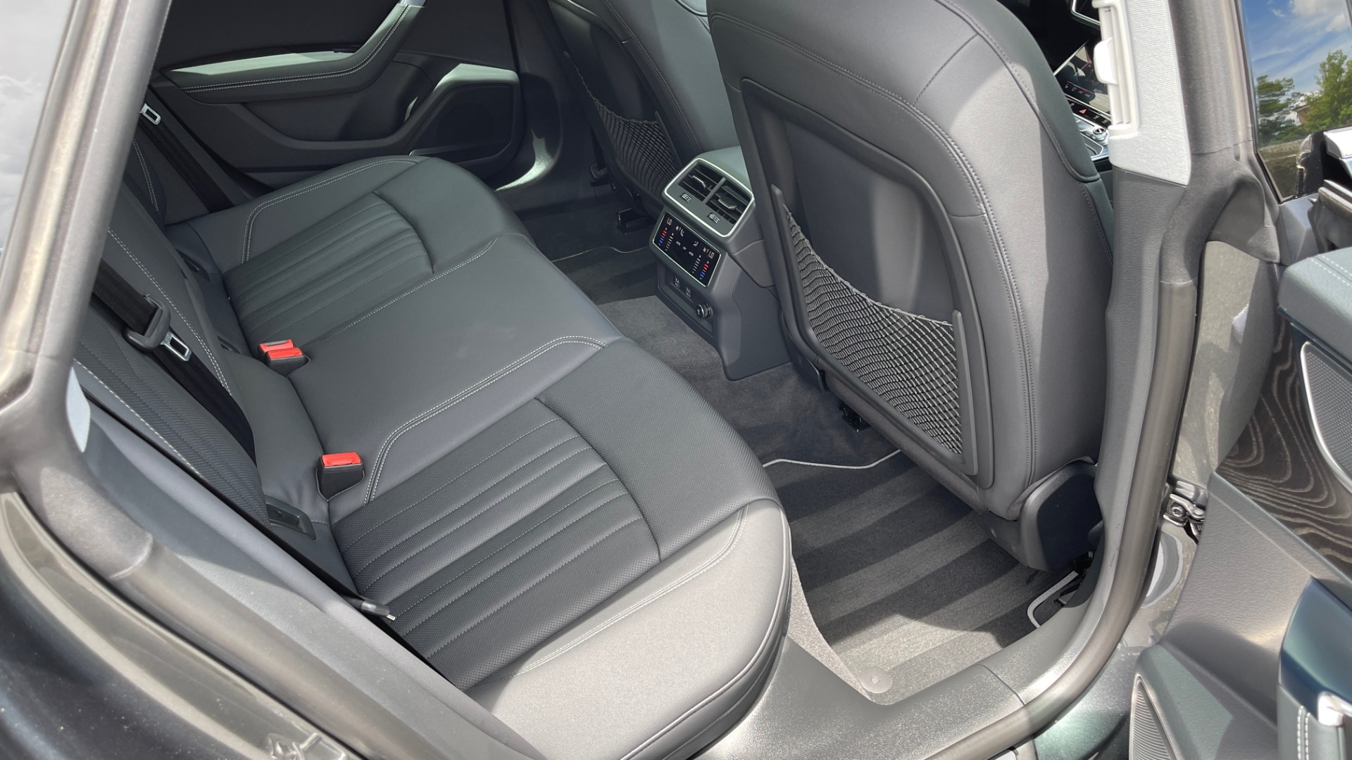 Used 2019 Audi A7 PRESTIGE 55 TFSI 3.0T / NAV / B&O SND / SUNROOF / S-LINE / 21IN WHLS / REAR for sale Sold at Formula Imports in Charlotte NC 28227 72