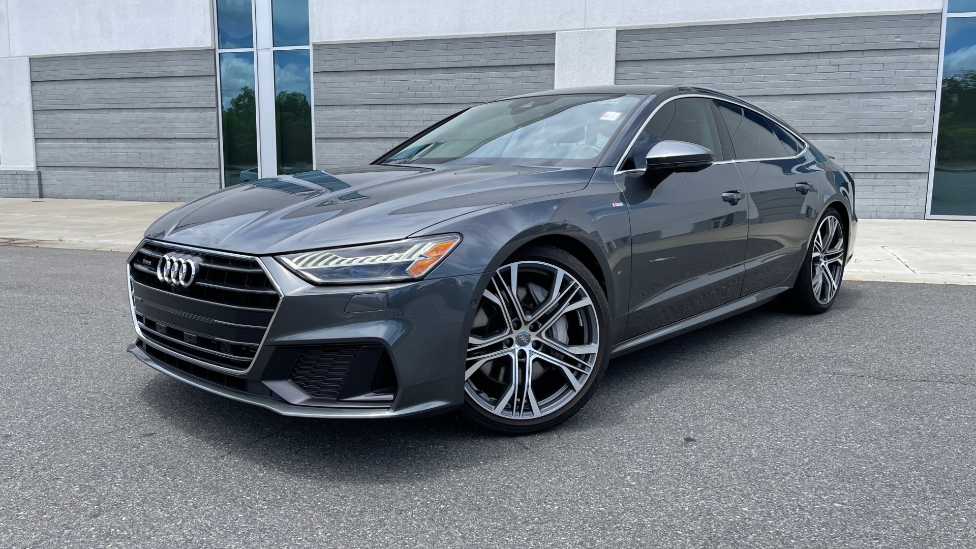 Used 2019 Audi A7 PRESTIGE 55 TFSI 3.0T / NAV / B&O SND / SUNROOF / S-LINE / 21IN WHLS / REAR for sale Sold at Formula Imports in Charlotte NC 28227 1