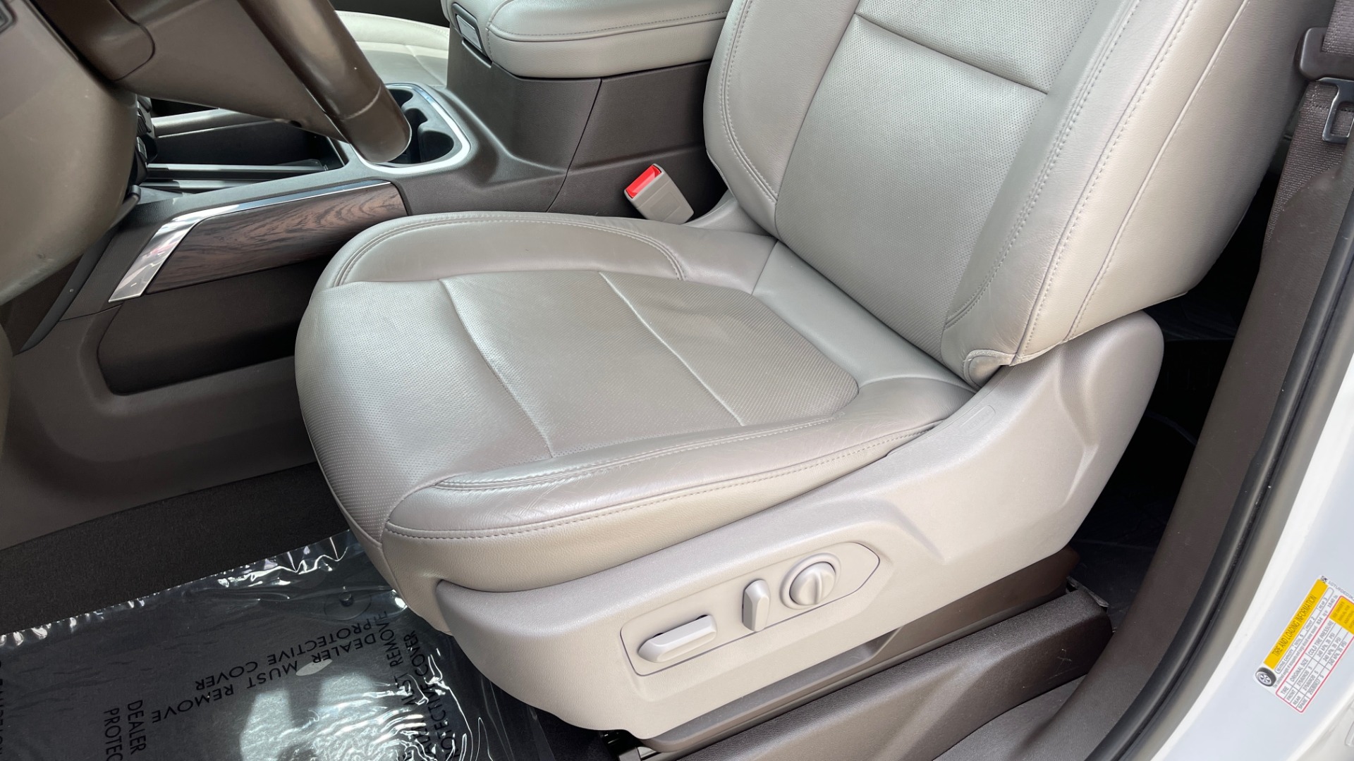 Used 2019 GMC SIERRA 1500 SLT 4X4 CREWCAB / 5.3L V8 / 8-SPD AUTO / NAV / BOSE / REARVIEW for sale Sold at Formula Imports in Charlotte NC 28227 39