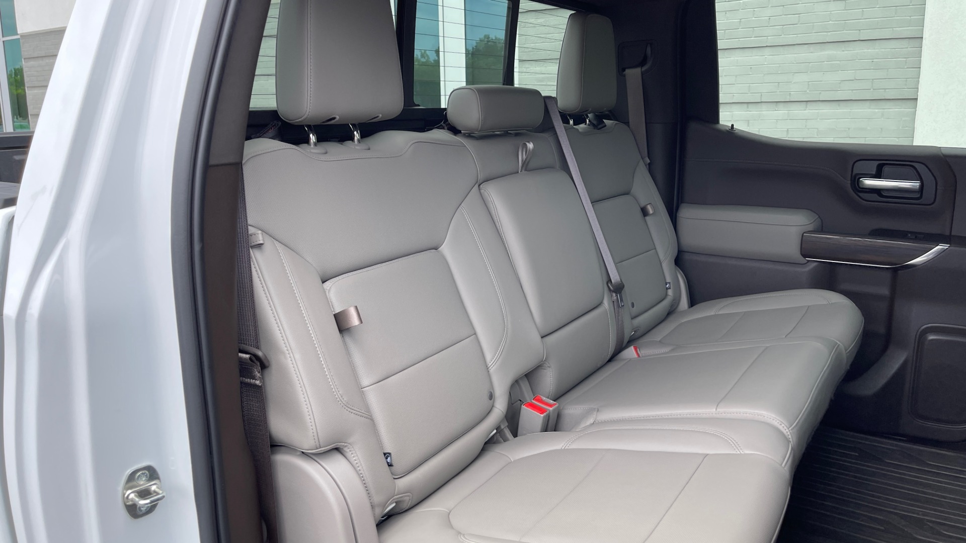 Used 2019 GMC SIERRA 1500 SLT 4X4 CREWCAB / 5.3L V8 / 8-SPD AUTO / NAV / BOSE / REARVIEW for sale Sold at Formula Imports in Charlotte NC 28227 72