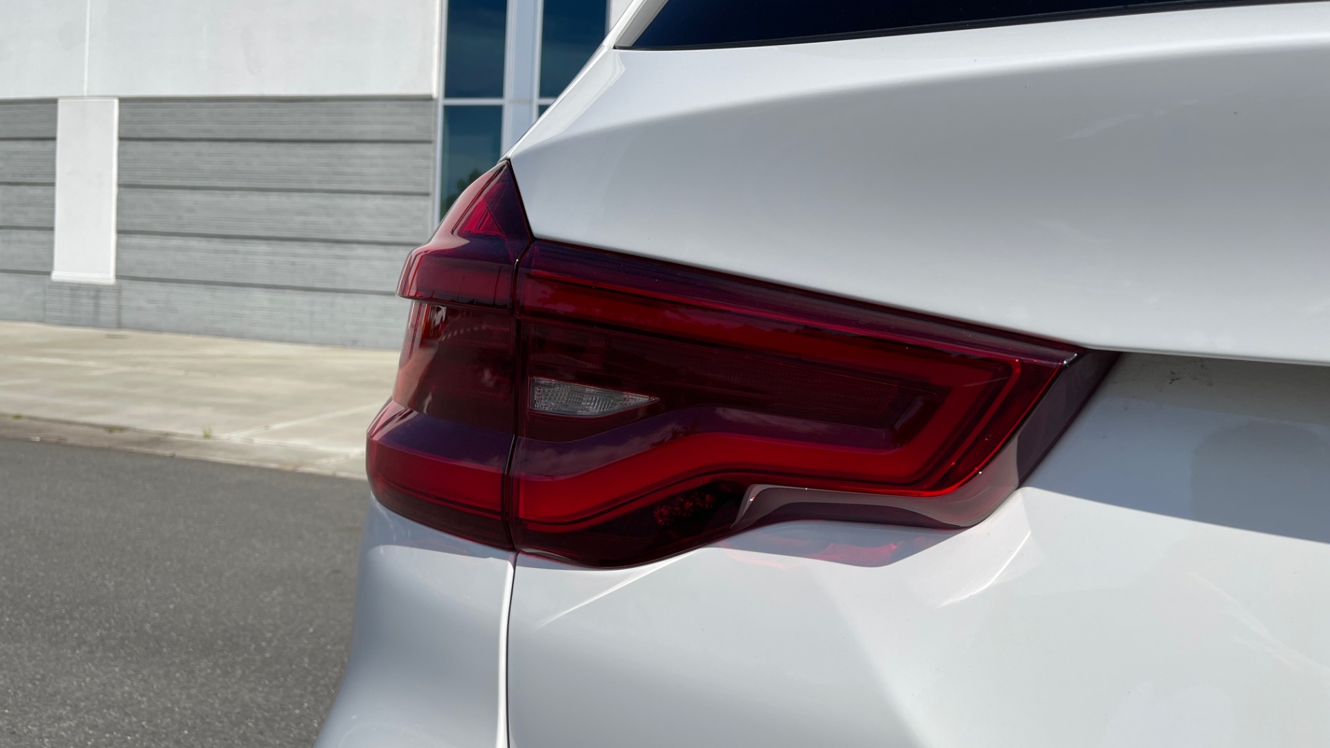 Used 2018 BMW X3 XDRIVE30I CONVENIENCE PKG / HEATED FRONT SEATS / REARVIEW for sale Sold at Formula Imports in Charlotte NC 28227 22