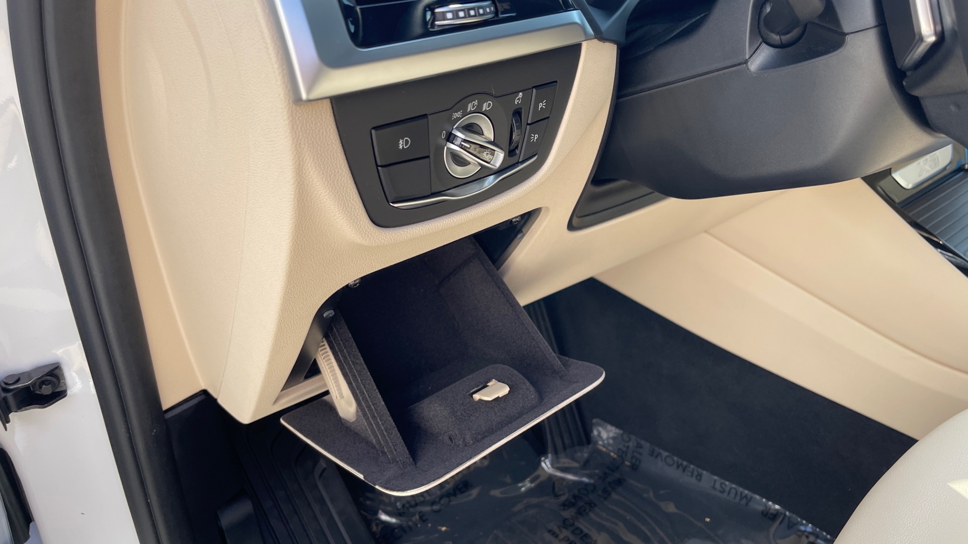 Used 2018 BMW X3 XDRIVE30I CONVENIENCE PKG / HEATED FRONT SEATS / REARVIEW for sale Sold at Formula Imports in Charlotte NC 28227 33